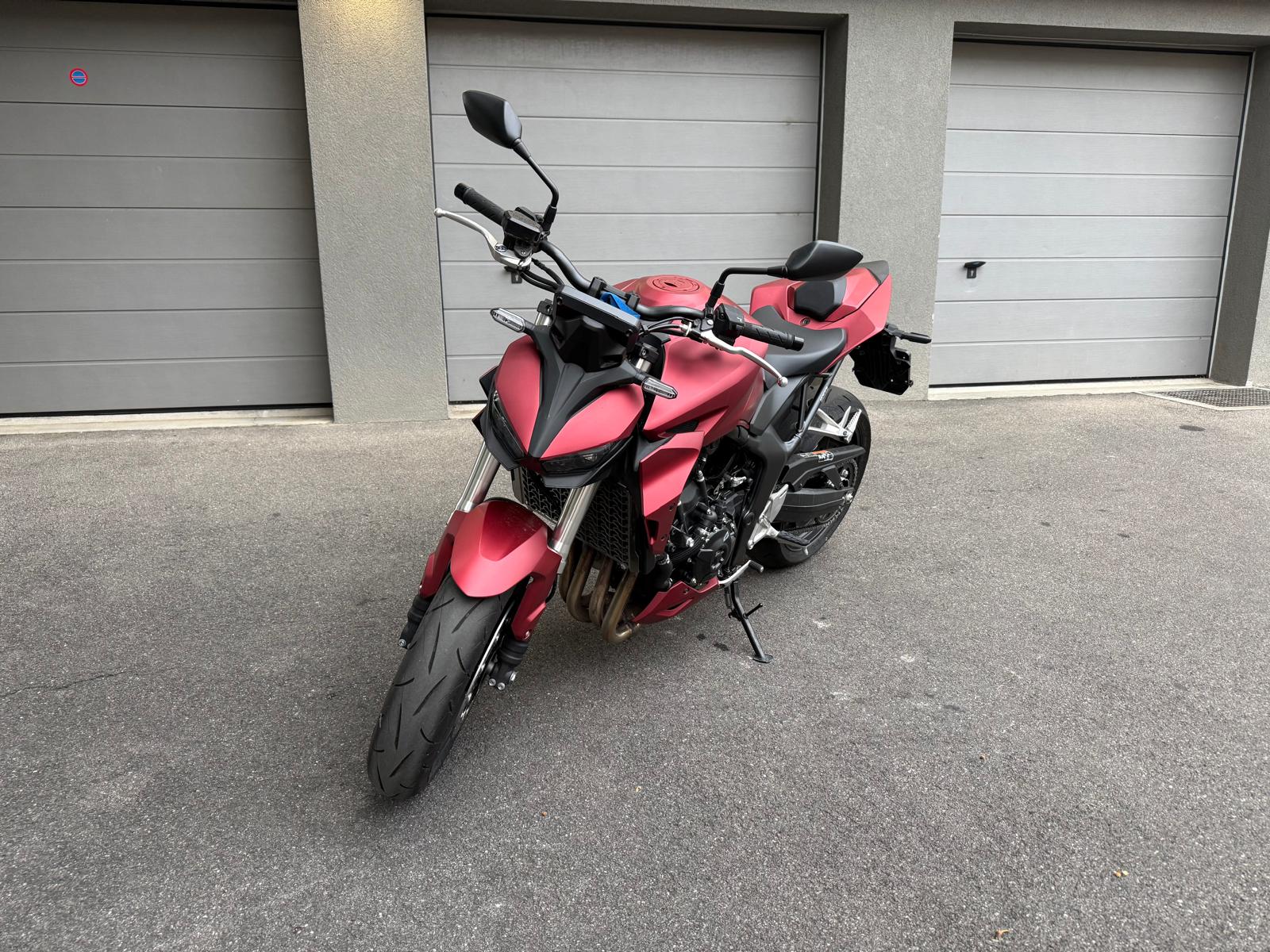 HONDA CB 1000 Hornet-image-0