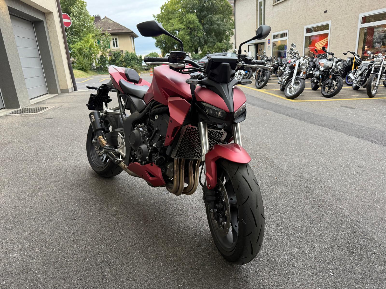 HONDA CB 1000 Hornet-image-1
