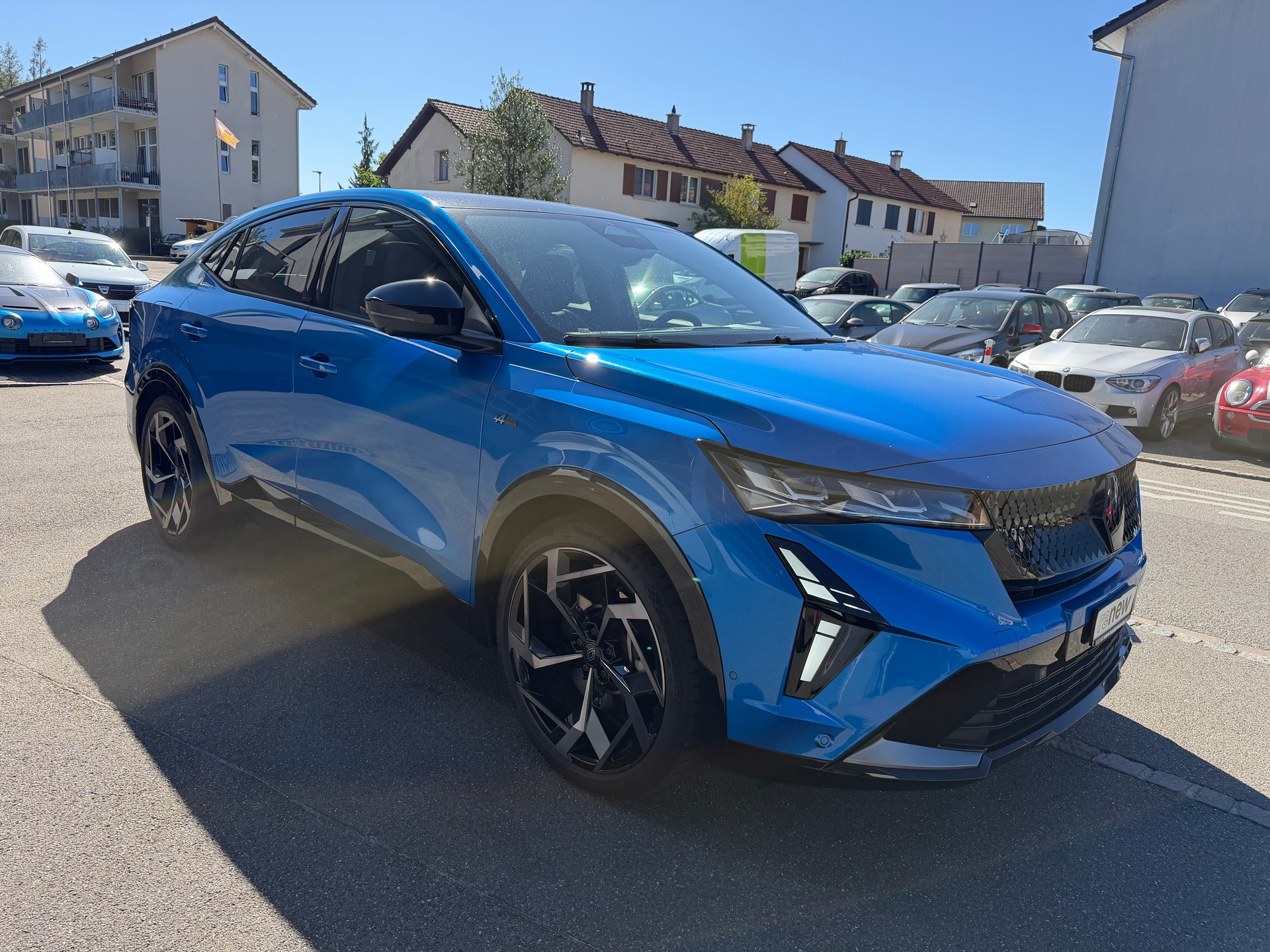 RENAULT Rafale 1.2 E-Tech Plug-in Atelier Alpine-showroom-element-2
