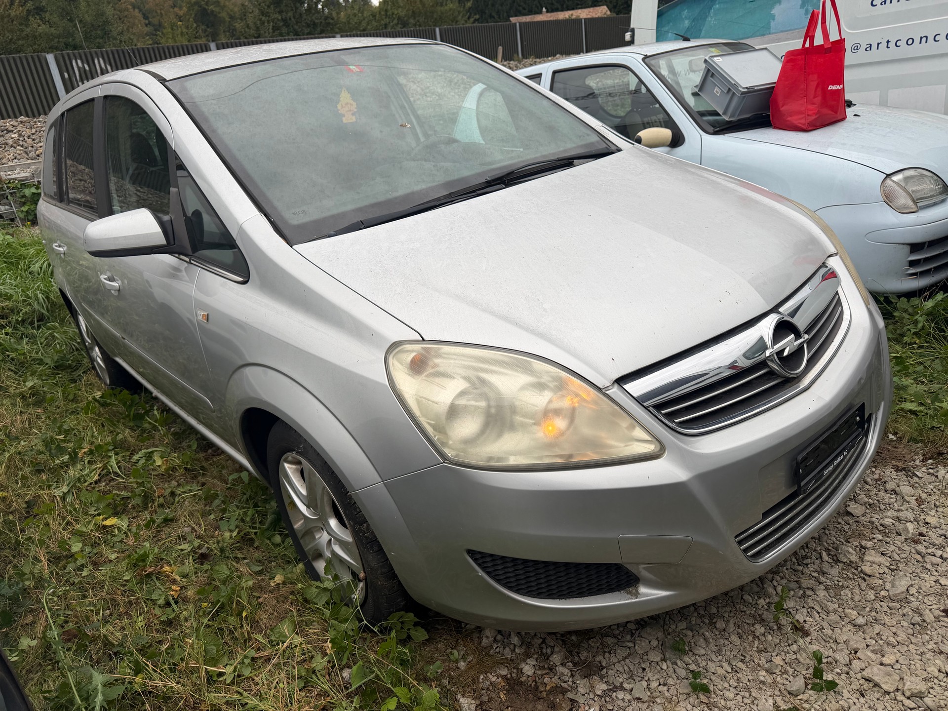 OPEL Zafira 1.8i 16V Enjoy Easytronic- 7 Plätze-showroom-element-1