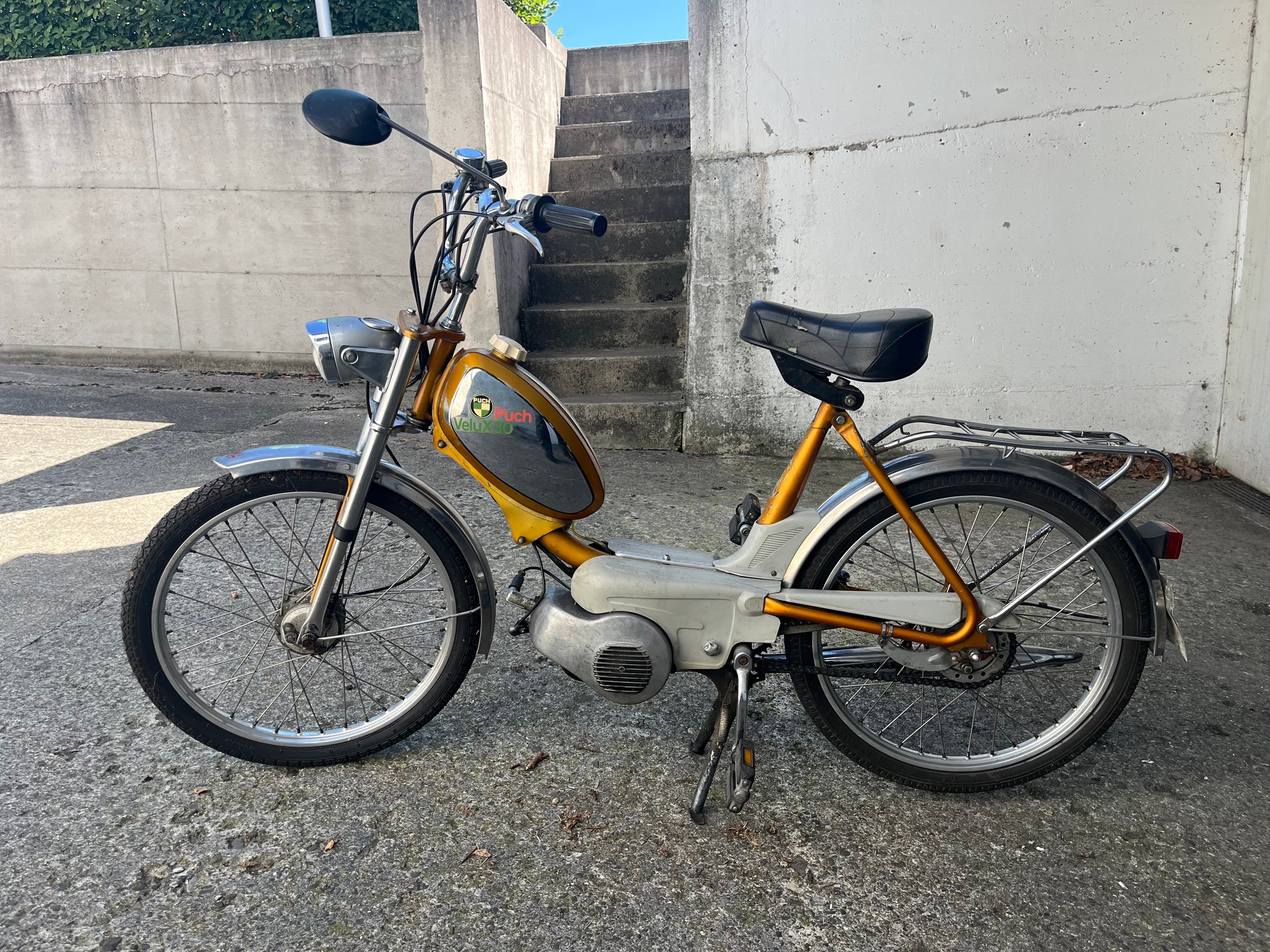 PUCH Condor Velux X30-image-0