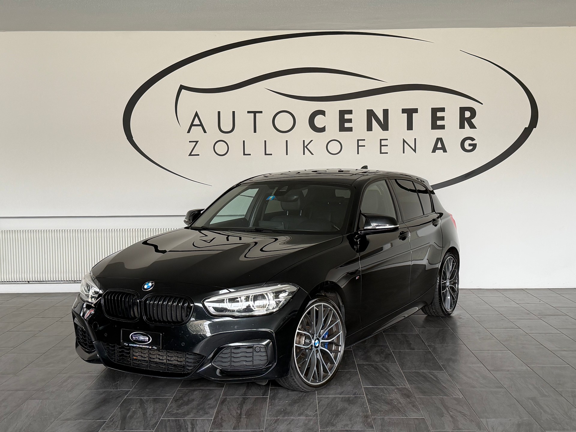 BMW M140i xDrive Steptronic