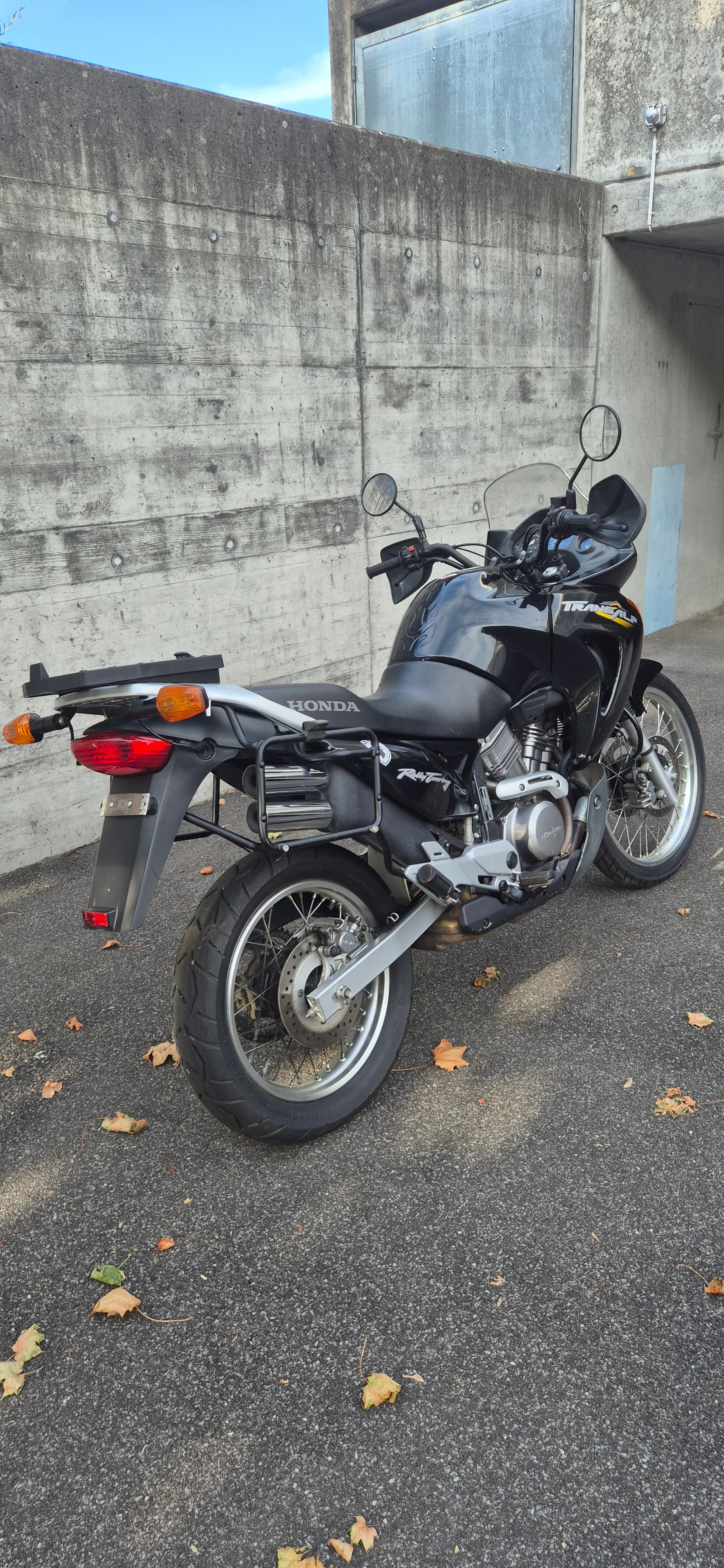 HONDA XL 650 V Transalp-image-6