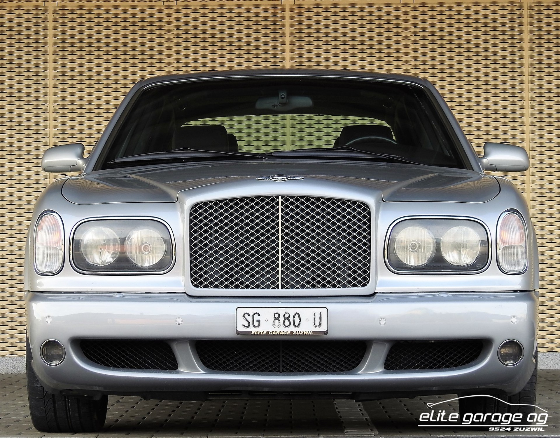BENTLEY Arnage T-image-1