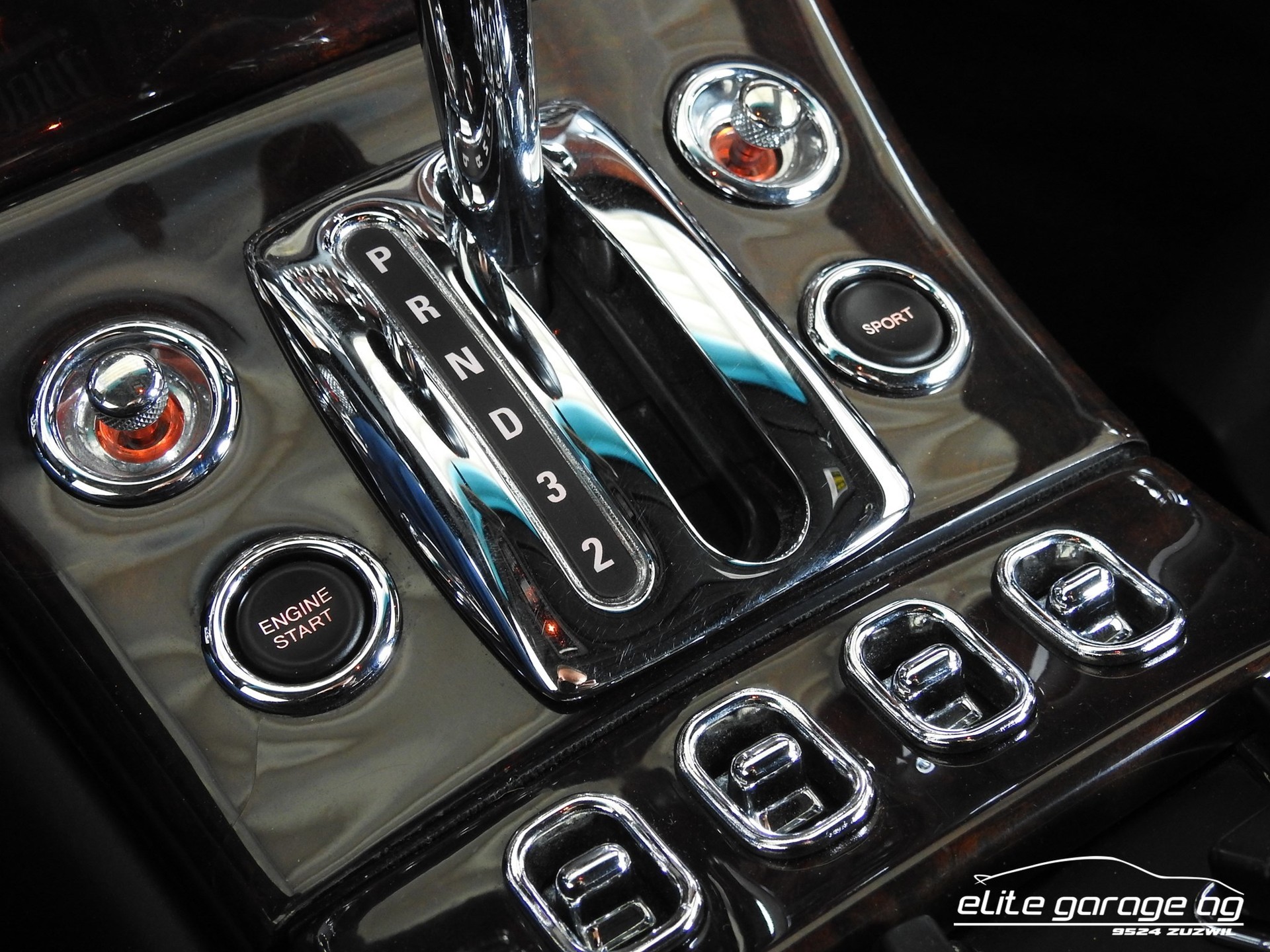 BENTLEY Arnage T-image-12