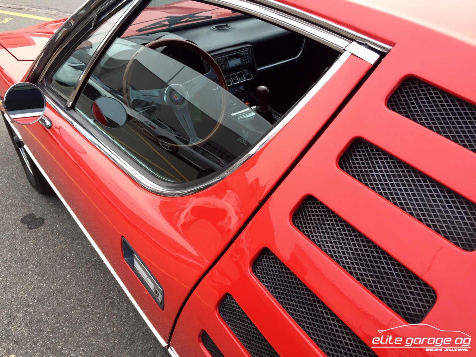 ALFA ROMEO MONTREAL-image-4
