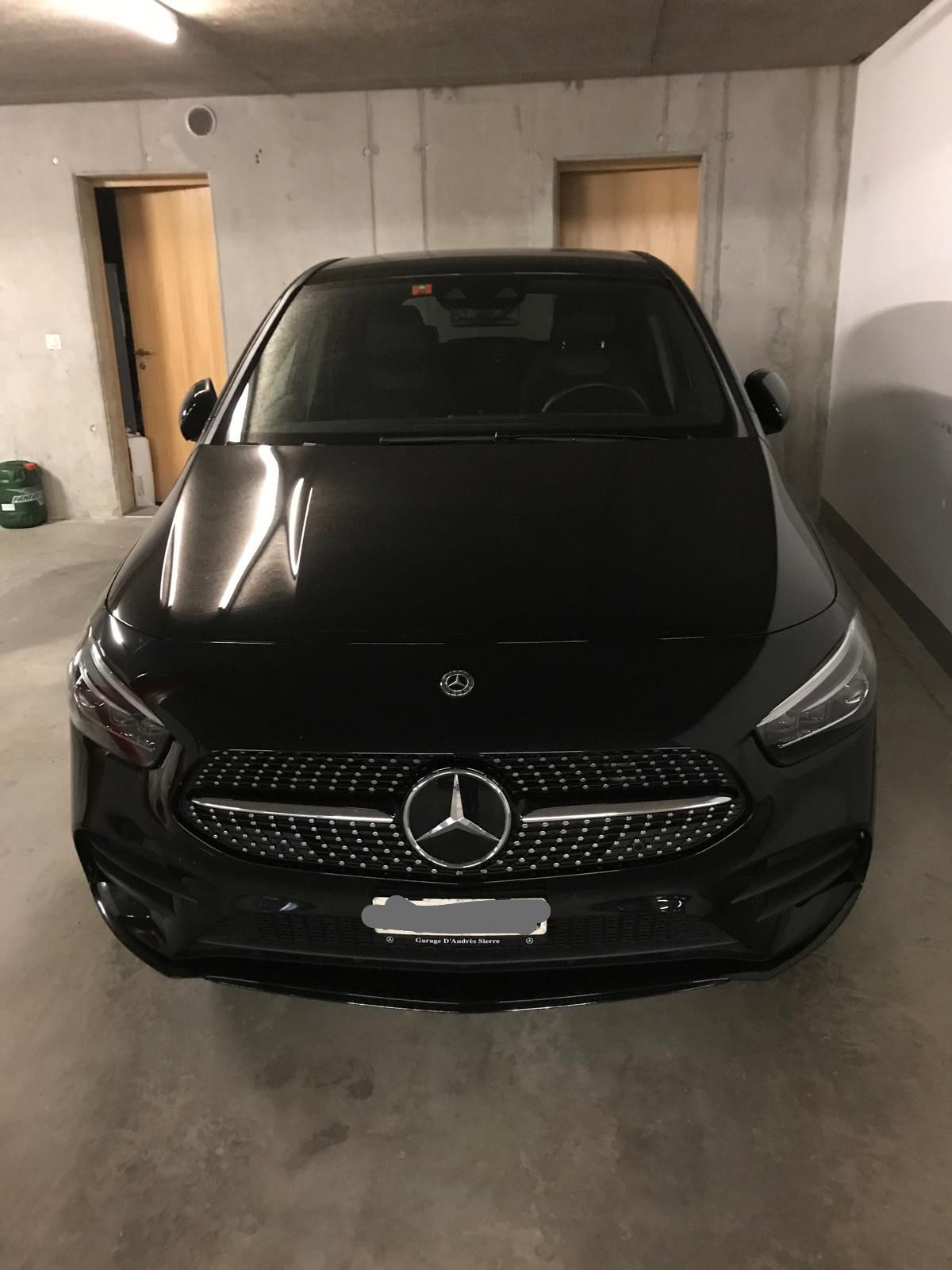MERCEDES-BENZ B 250 4Matic Style AMG Line