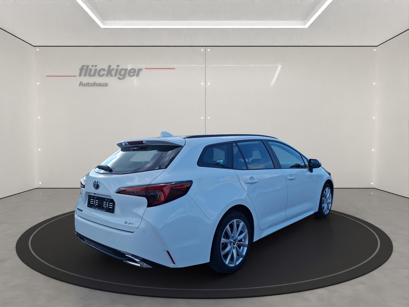 TOYOTA Corolla Touring Sports 1.8 HSD Comfort-image-4