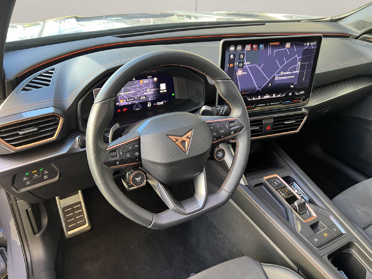 CUPRA Formentor 2.0 TSI VZ 333PS 4Drive DSG 4X4-image-12