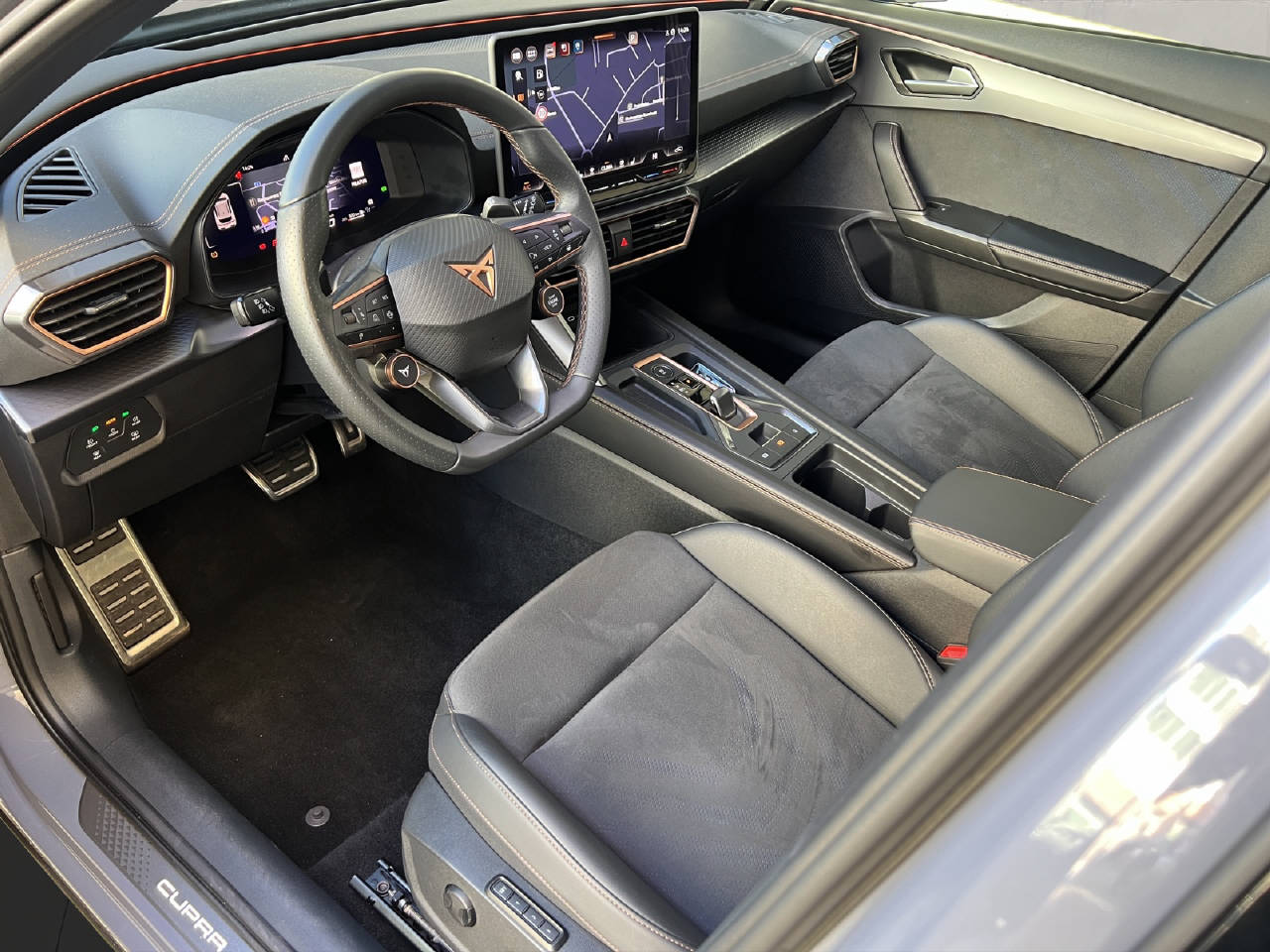 CUPRA Formentor 2.0 TSI VZ 333PS 4Drive DSG 4X4-image-10