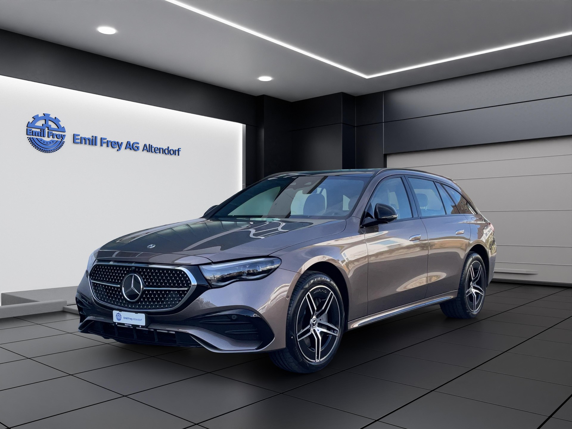 MERCEDES-BENZ E 300 de 4MATIC T-Modell AMG Line