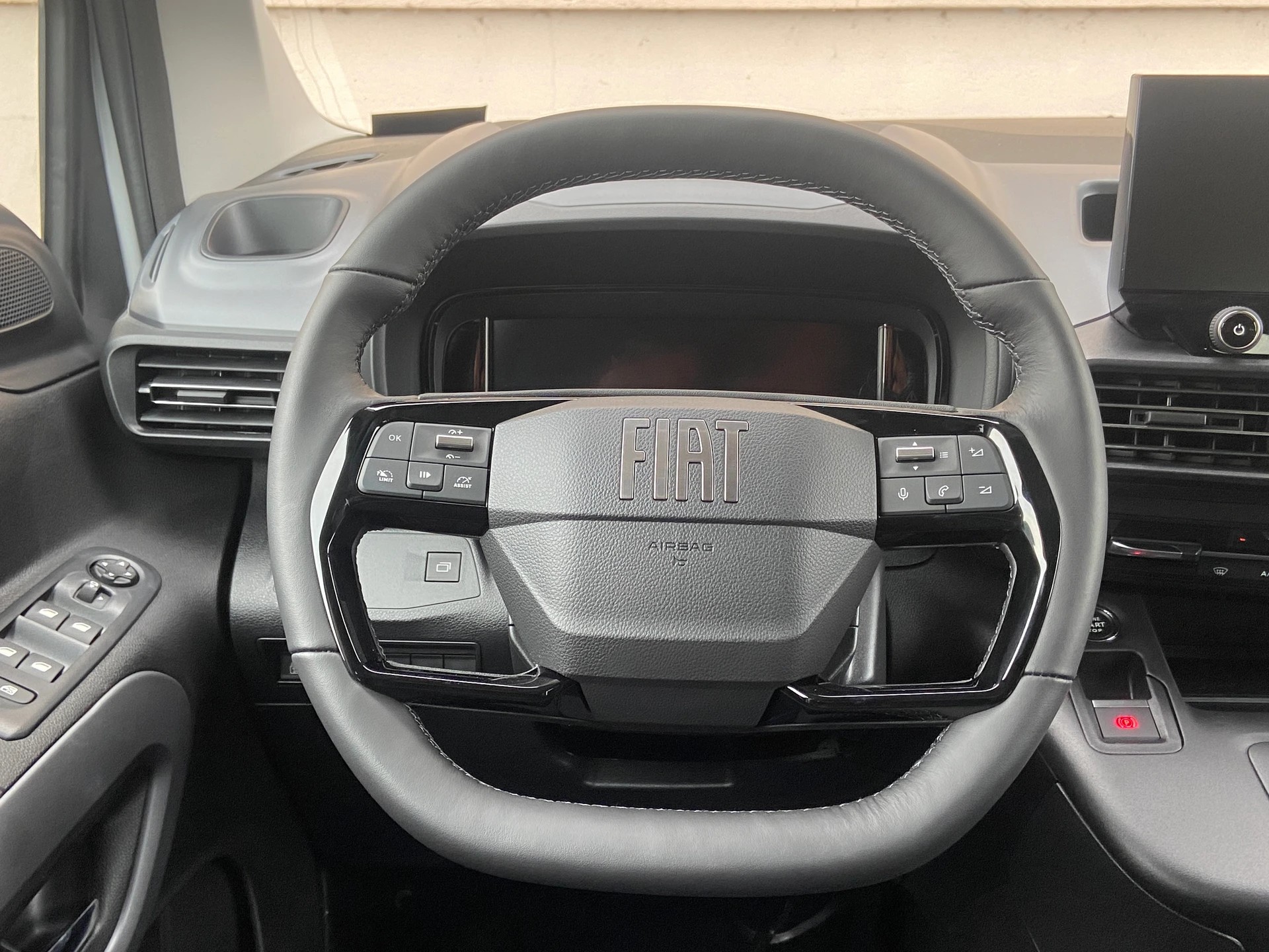 FIAT Doblo L2 1.5 BlueHDi Automat - 7 Plätze-image-14