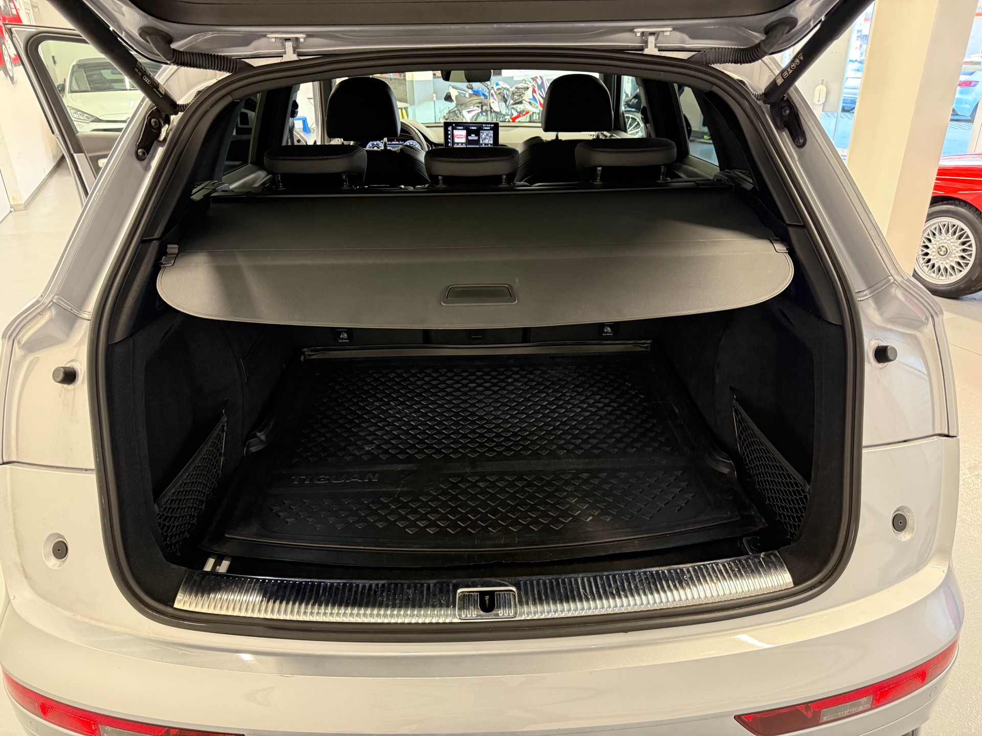AUDI Q5 40 TDI S-line quattro S-tronic-image-17