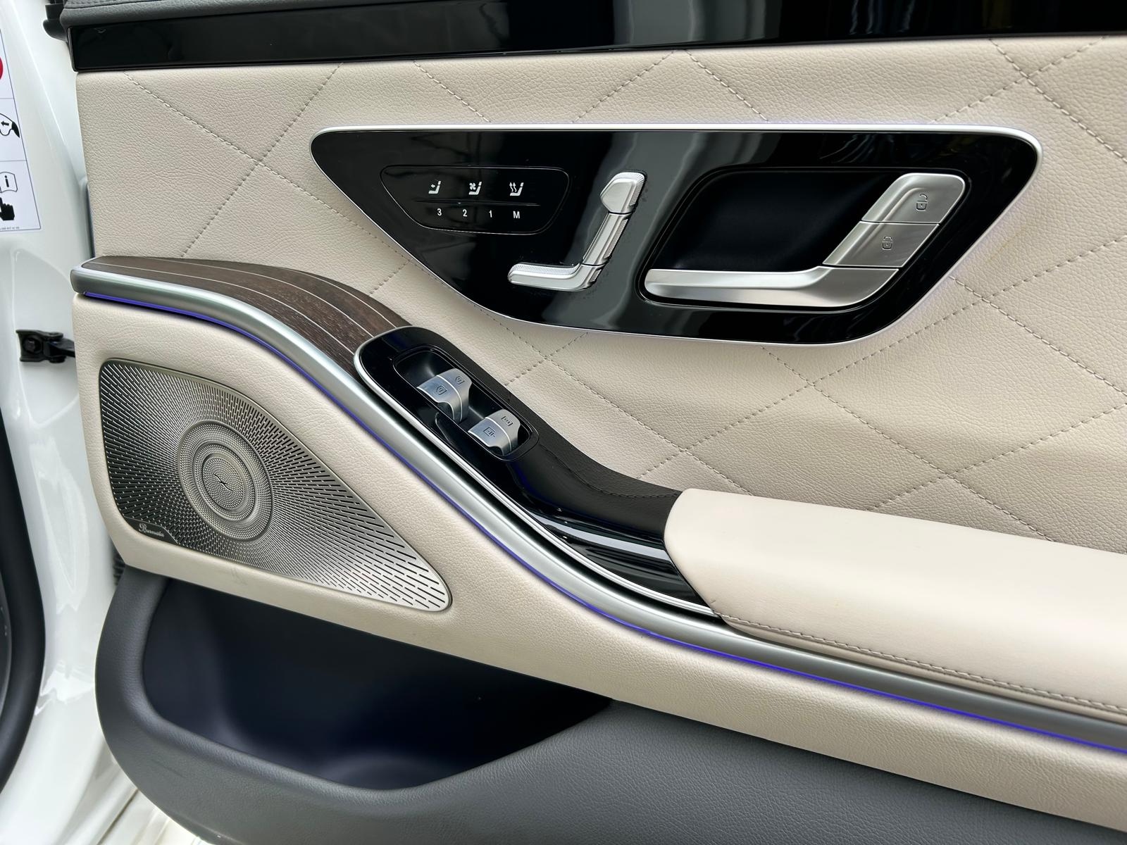 MERCEDES-BENZ S 400 d AMG Line 4matic lang-image-24