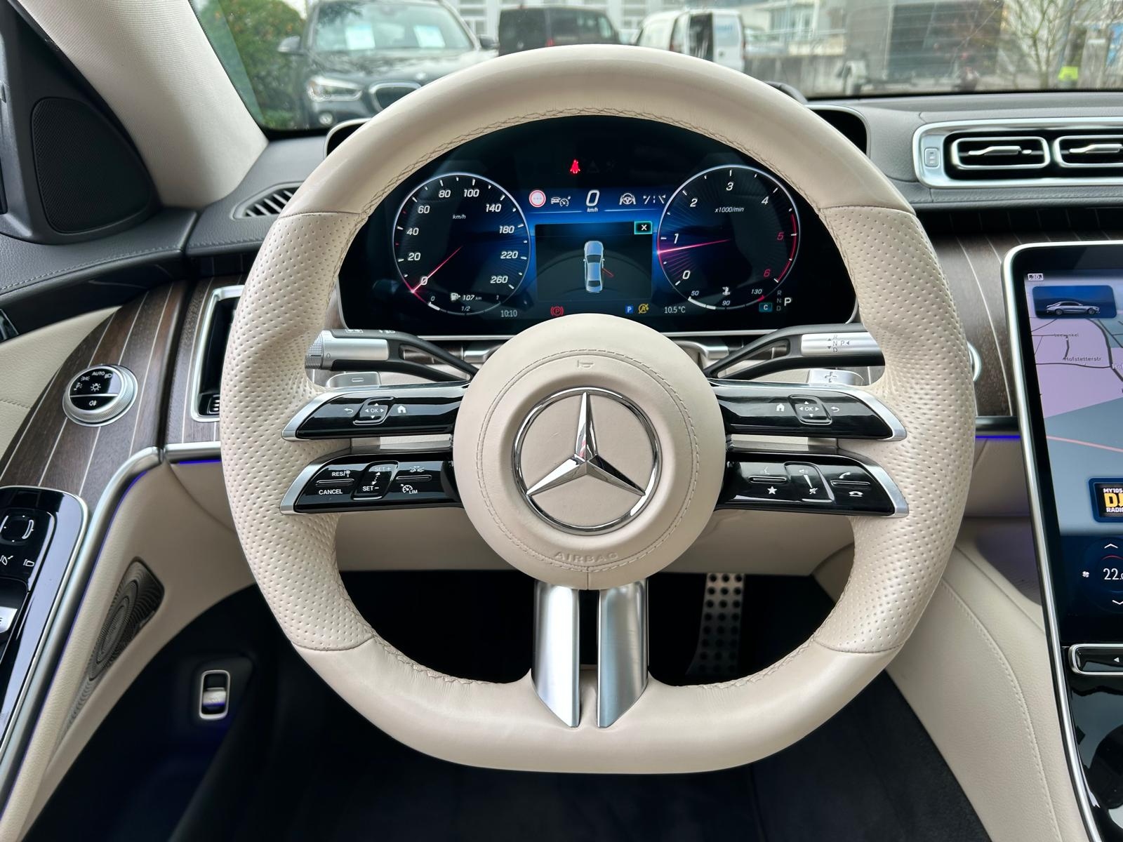 MERCEDES-BENZ S 400 d AMG Line 4matic lang-image-12