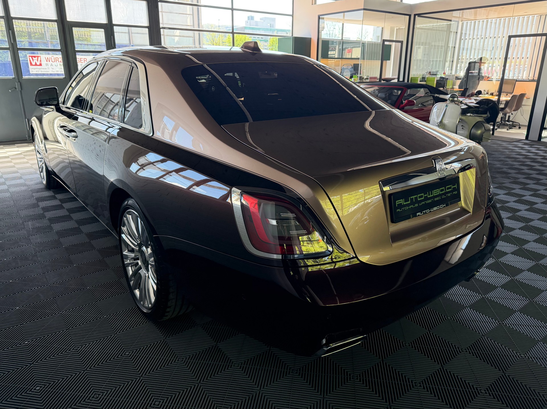 ROLLS-ROYCE Ghost II 6.75 V12 571 PS ( CH )-image-4
