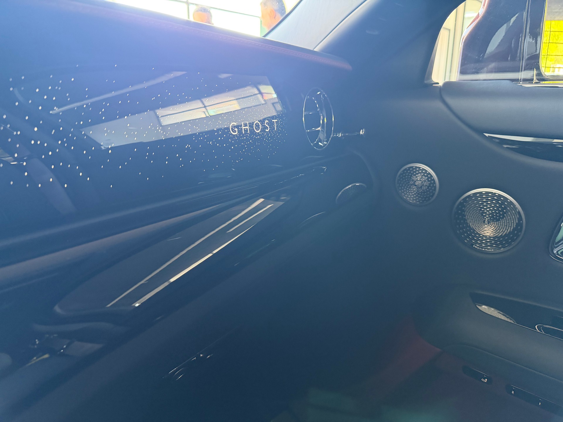 ROLLS-ROYCE Ghost II 6.75 V12 571 PS ( CH )-image-24