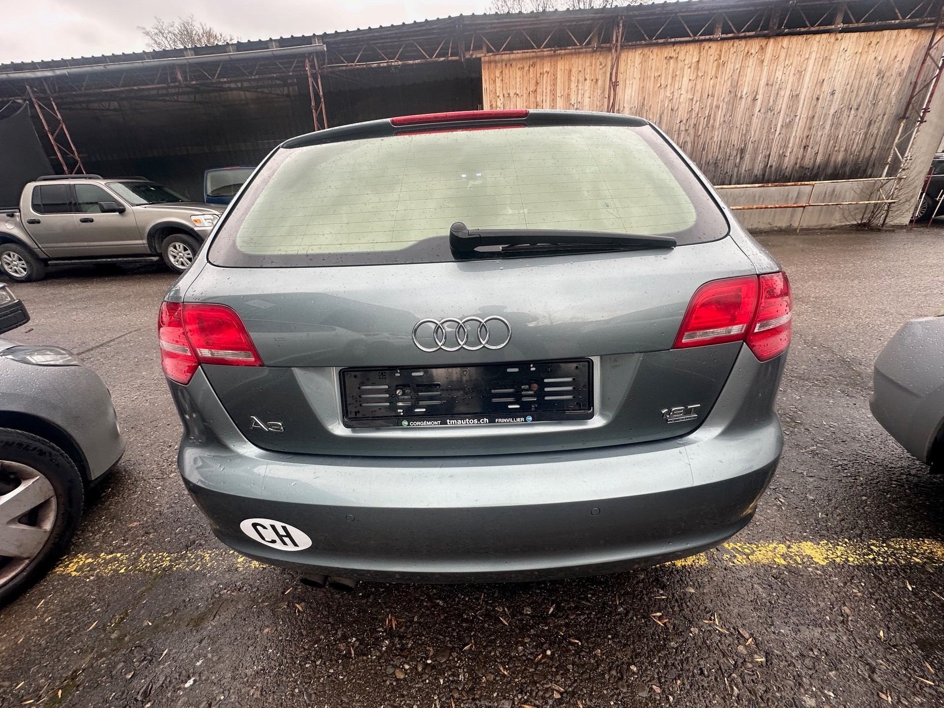 AUDI A3 Sportback 1.8 TFSI Ambiente quattro-image-7