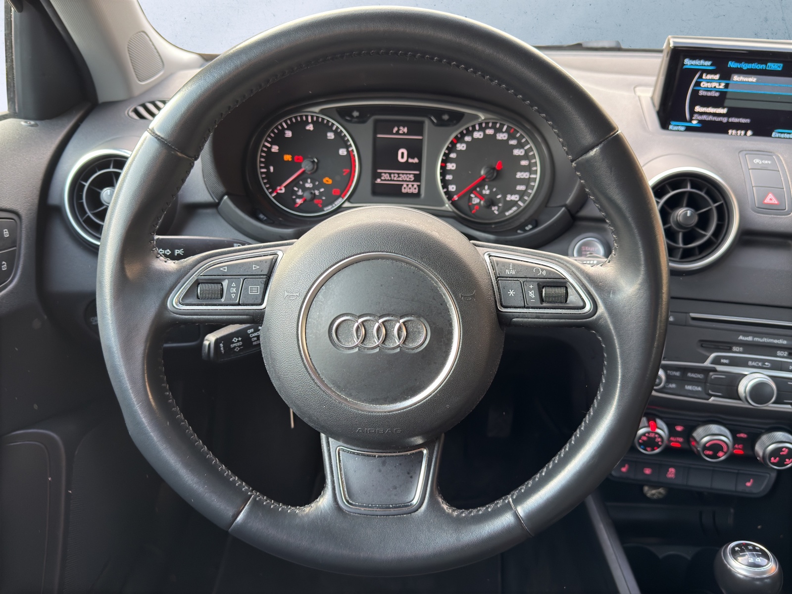 AUDI A1 Sportback 1.0 TFSI ultra *HANDSCHALTUNG*-image-7