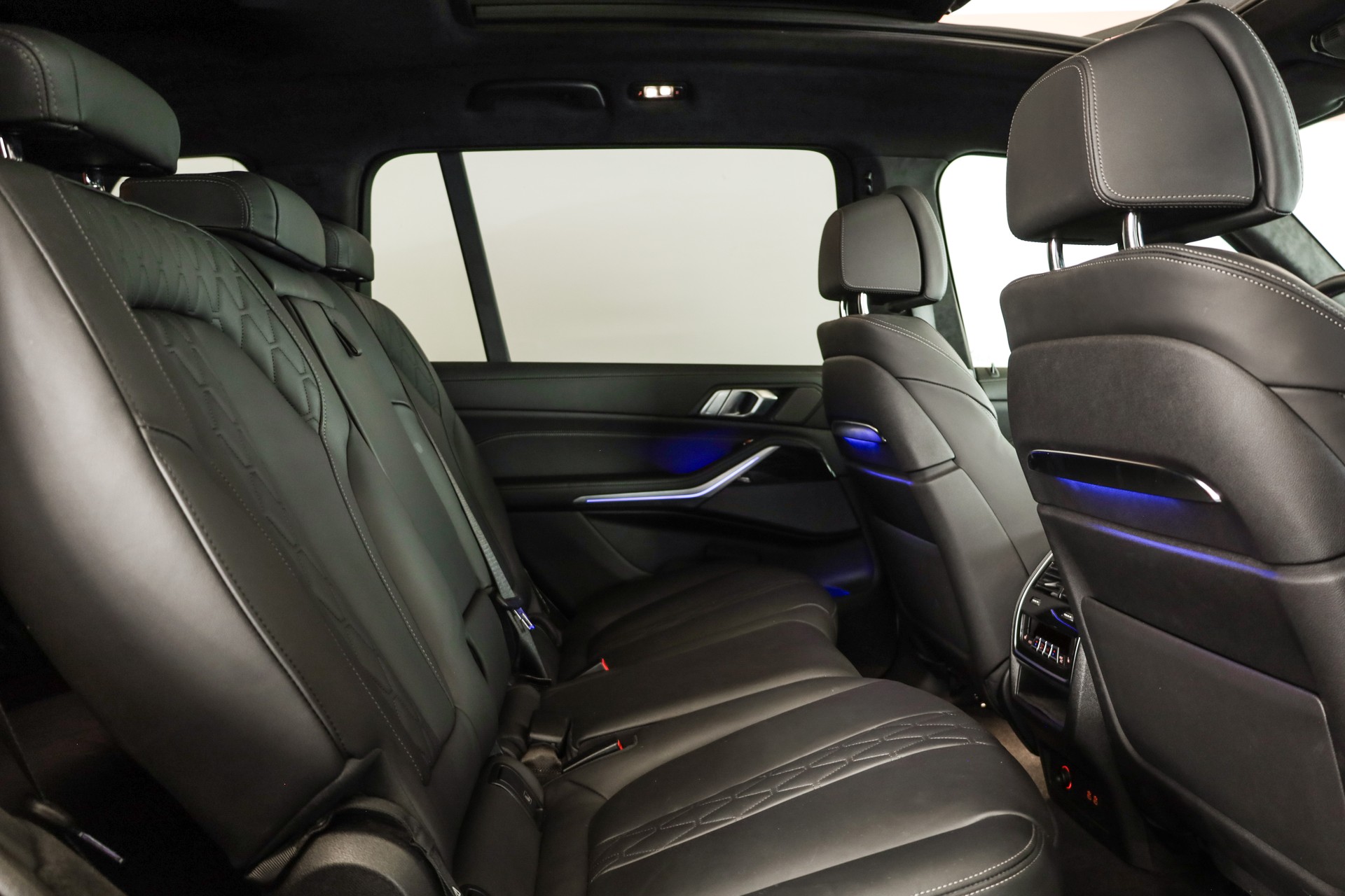 BMW X7 xDrive 48V M60i Steptronic M Sport Pro-image-14