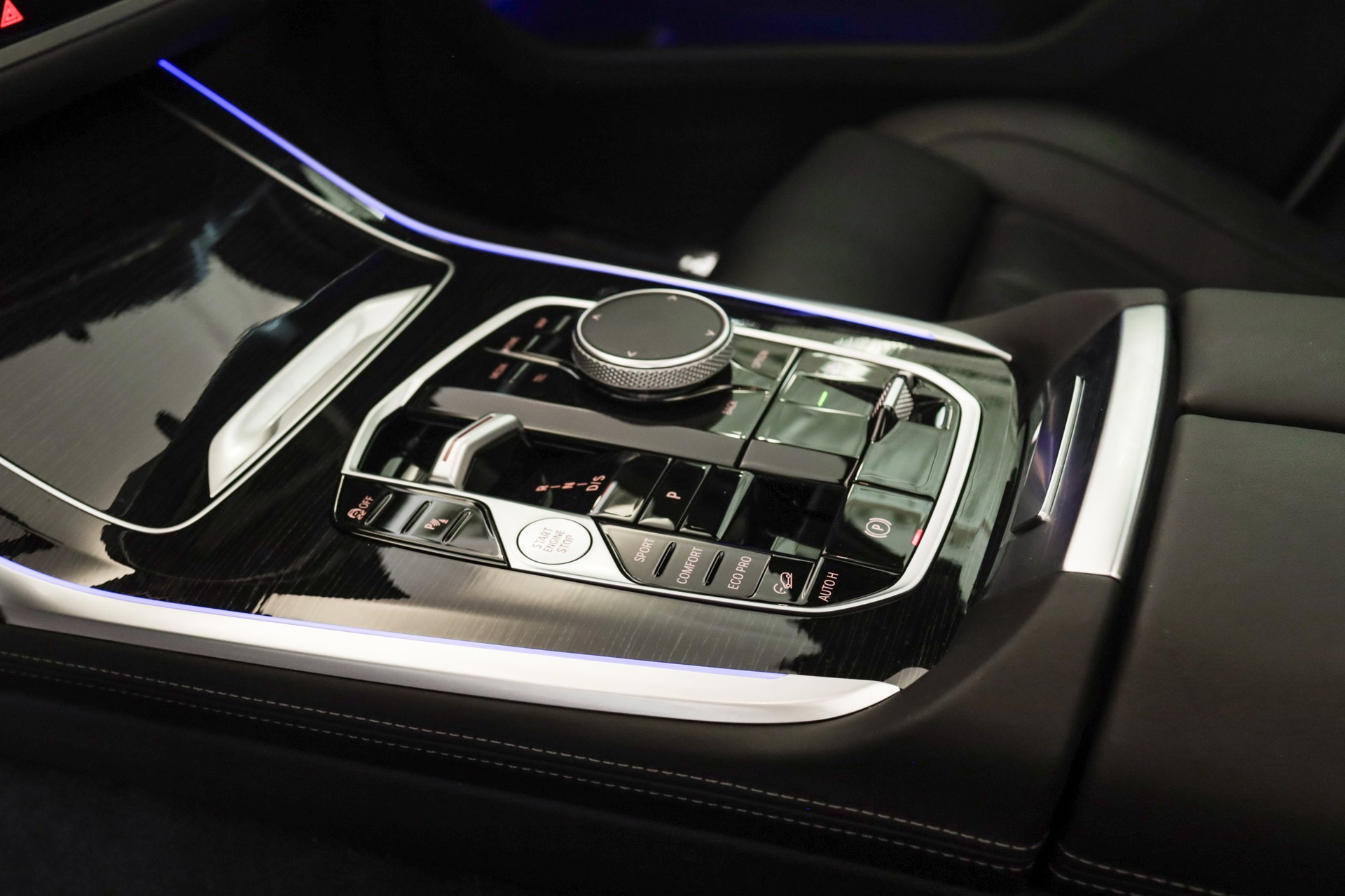 BMW X7 xDrive 48V M60i Steptronic M Sport Pro-image-22