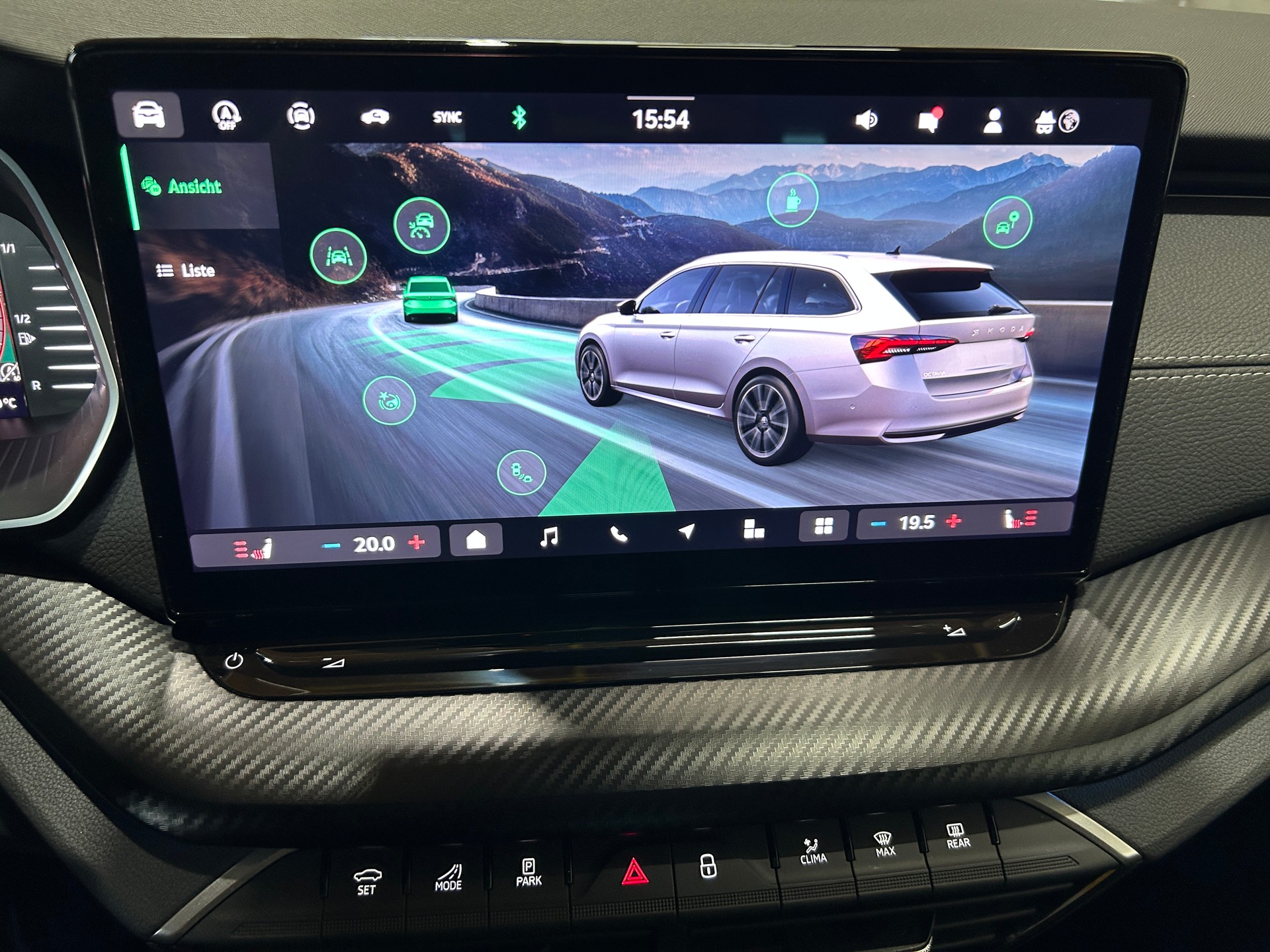 SKODA Octavia Combi 1.5 TSI mHEV DSG Sport Line-image-8
