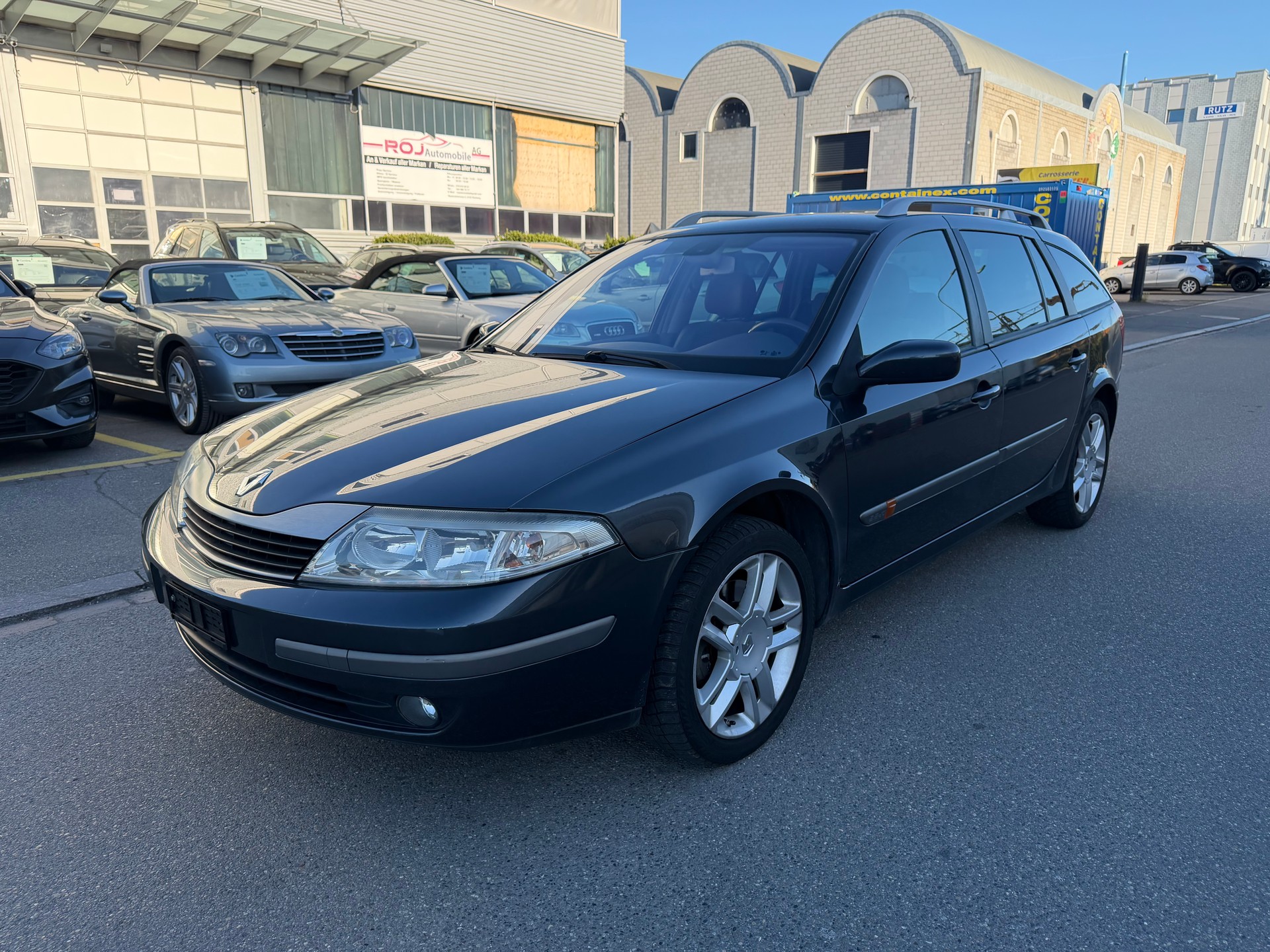RENAULT Laguna Grandtour 2.2 dCi Dynamique-showroom-element-1