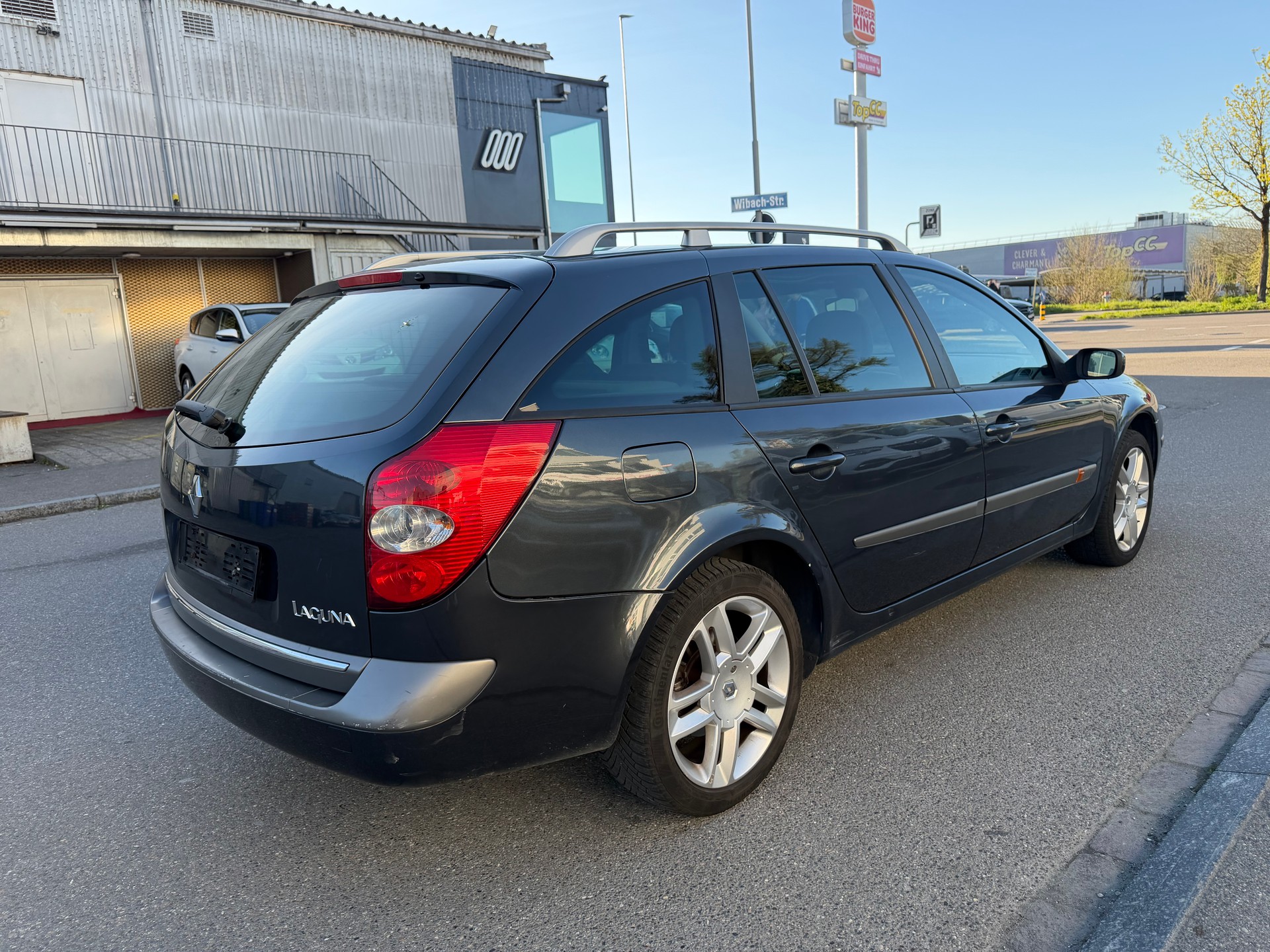 RENAULT Laguna Grandtour 2.2 dCi Dynamique-image-4