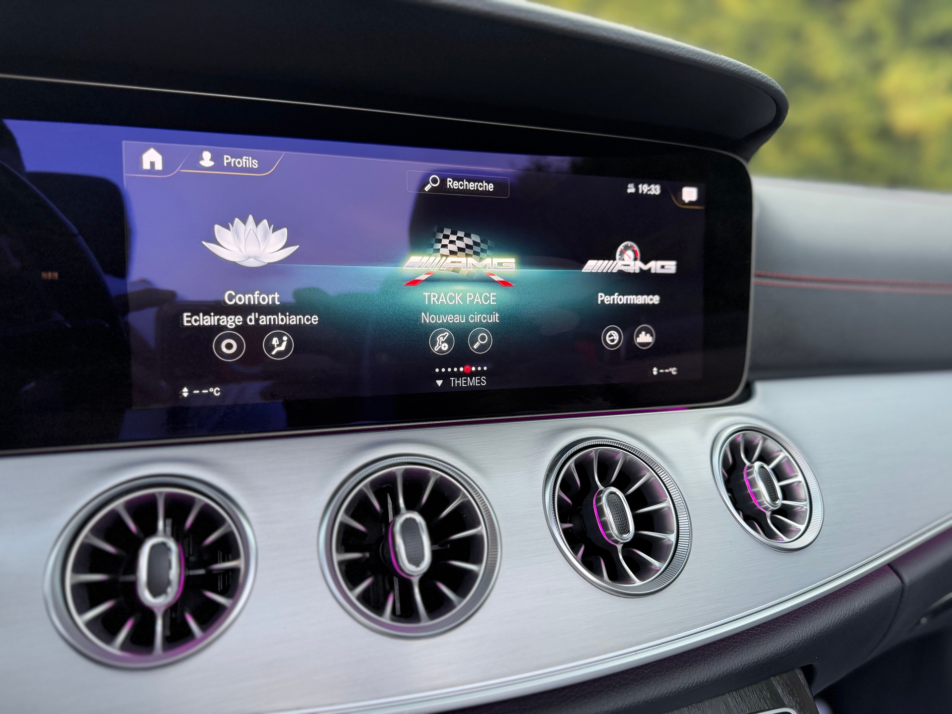 MERCEDES-BENZ E 53Cabriolet AMG 4 Matic+ 9G-Tronic-image-10