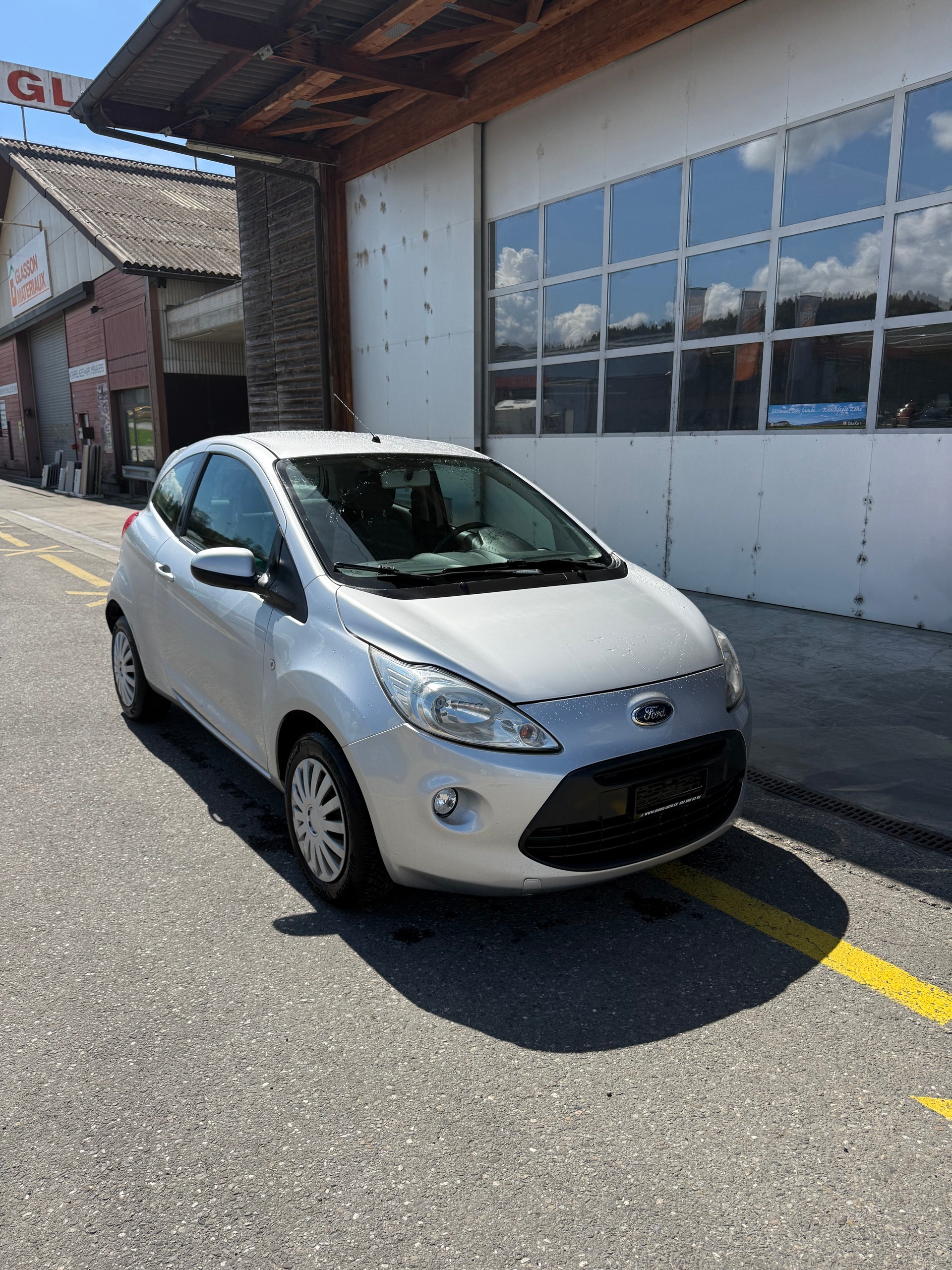 FORD KA 1.25 Titanium