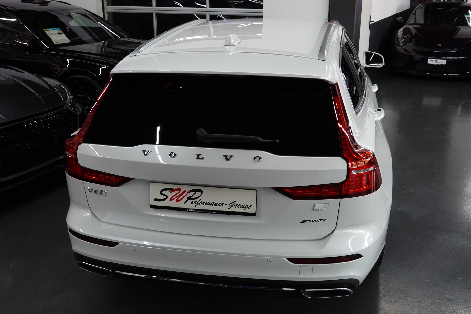 VOLVO V60 T6 eAWD TWIN ENGINE INSCRIPTION GEARTRONIC CH-FZ-image-22