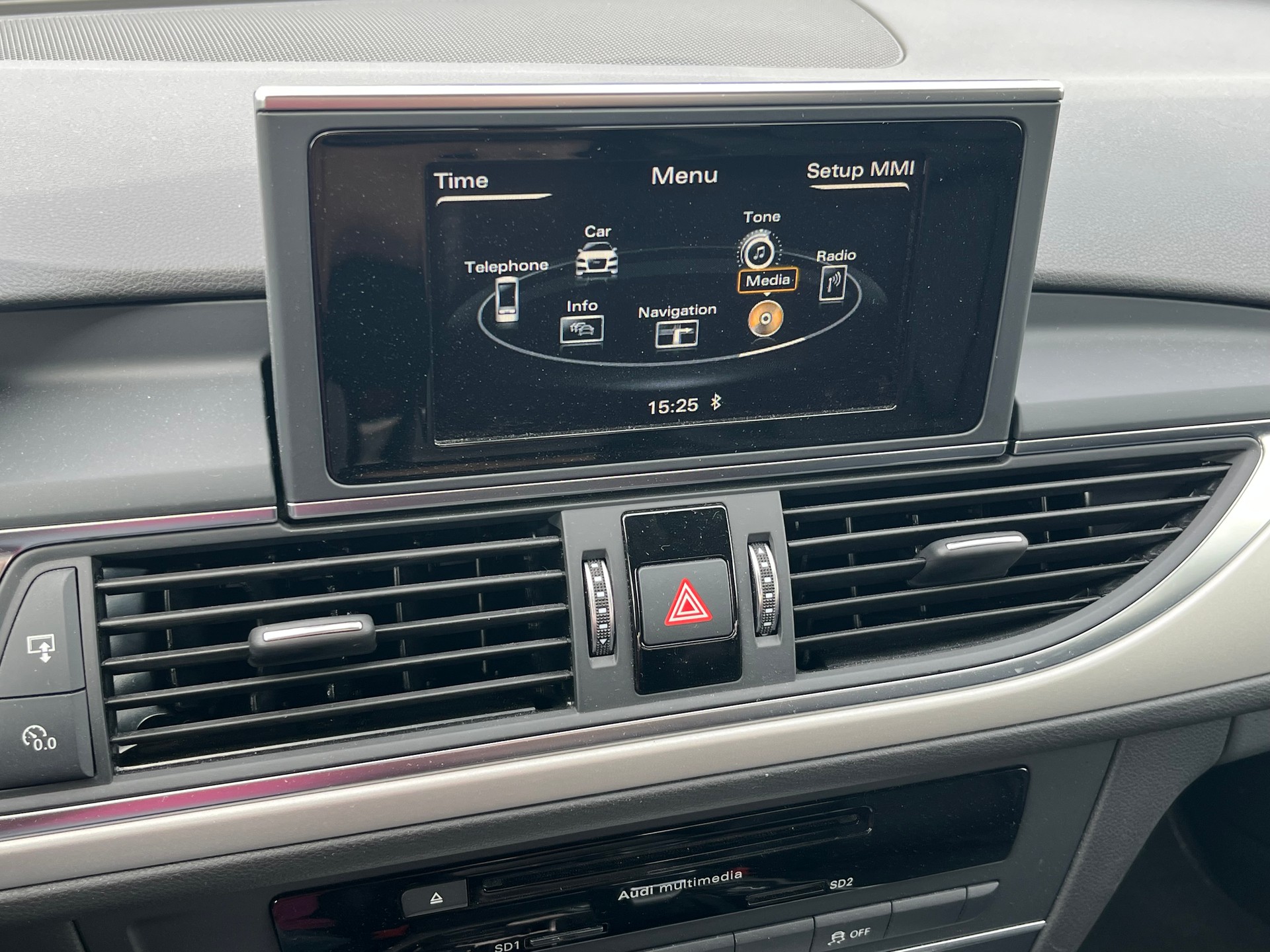 AUDI A6 Limousine 1.8 TFSI S-tronic-image-22