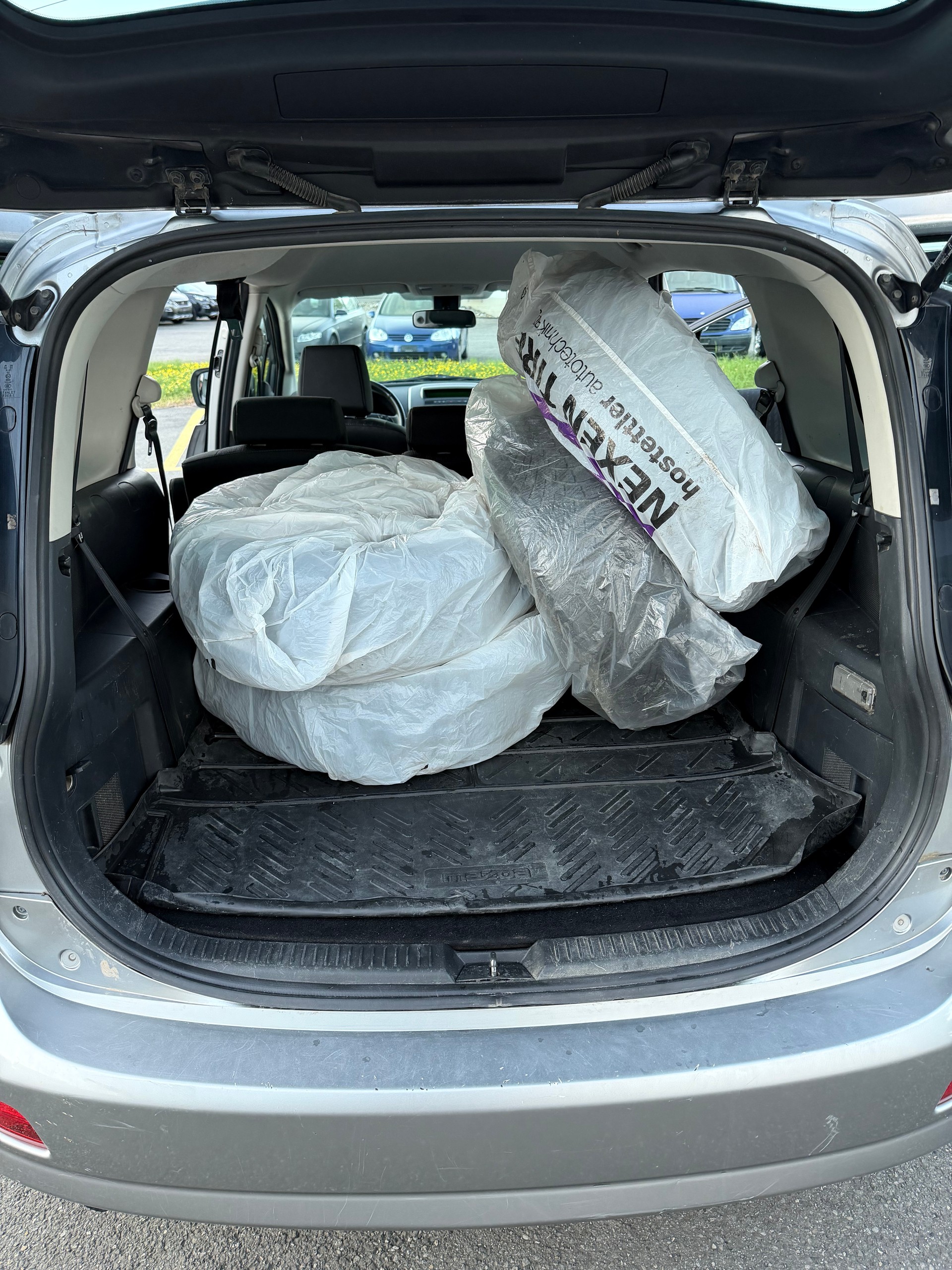 MAZDA 5 2.0 16V Exclusive-image-11
