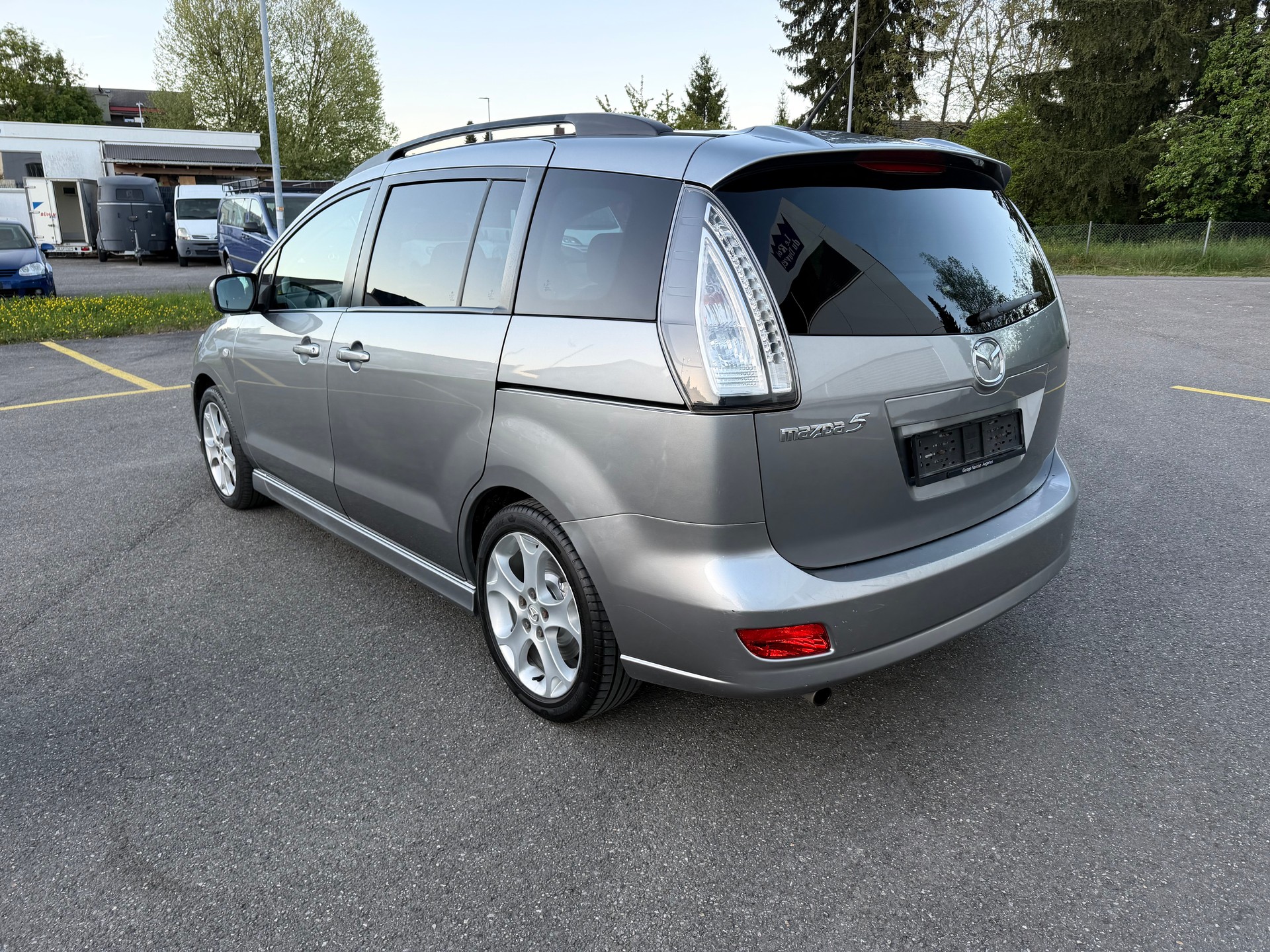 MAZDA 5 2.0 16V Exclusive-showroom-element-2