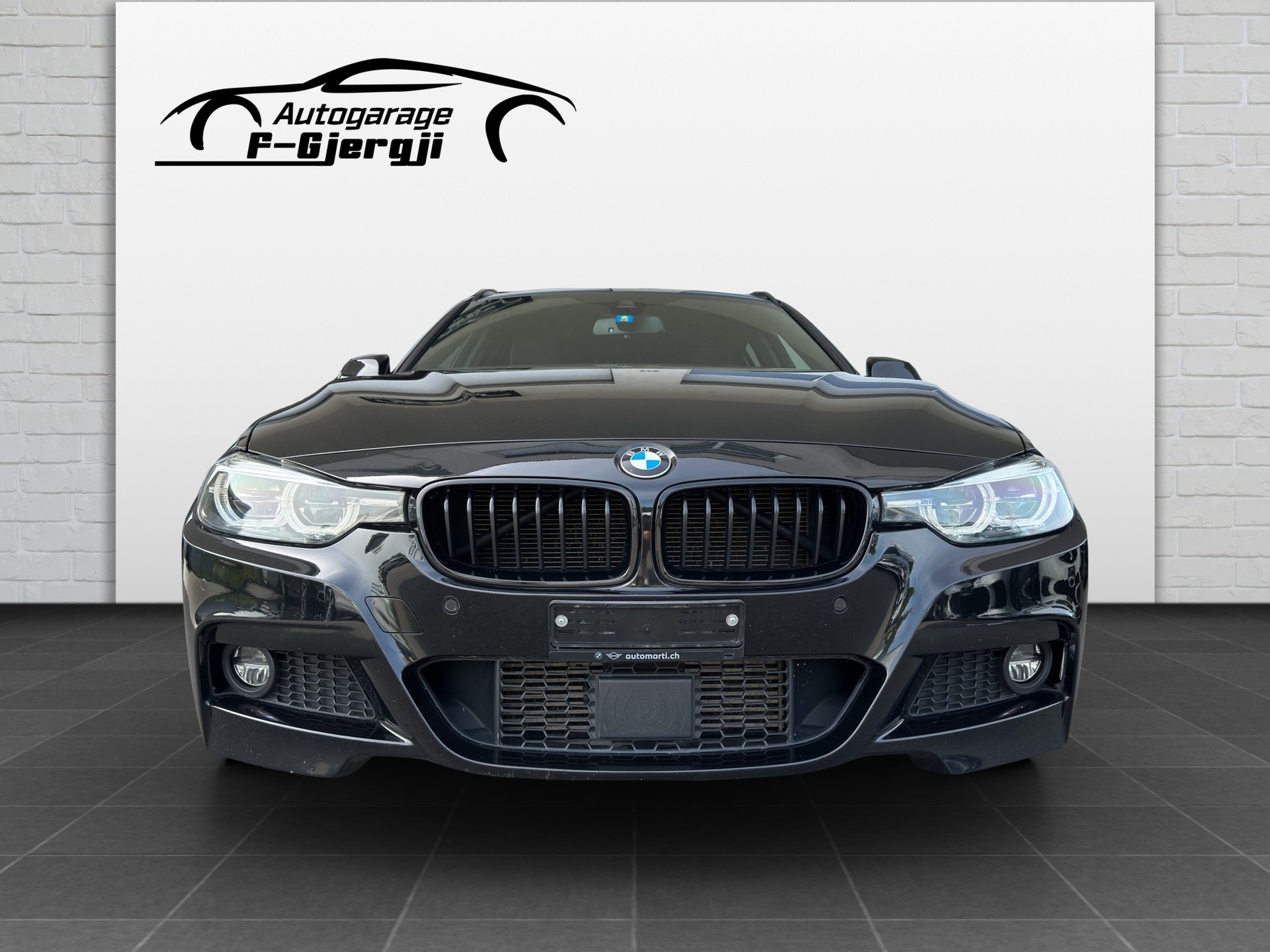 BMW 320d xDrive Touring Edition M Sport Steptronic-showroom-element-2