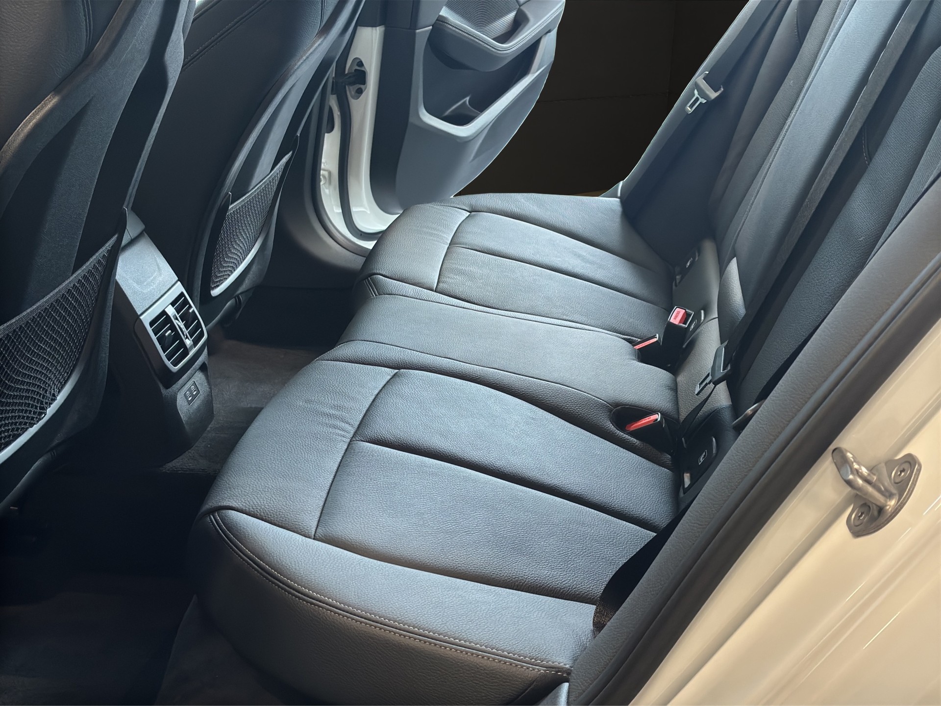 BMW 118d M Sport-image-18