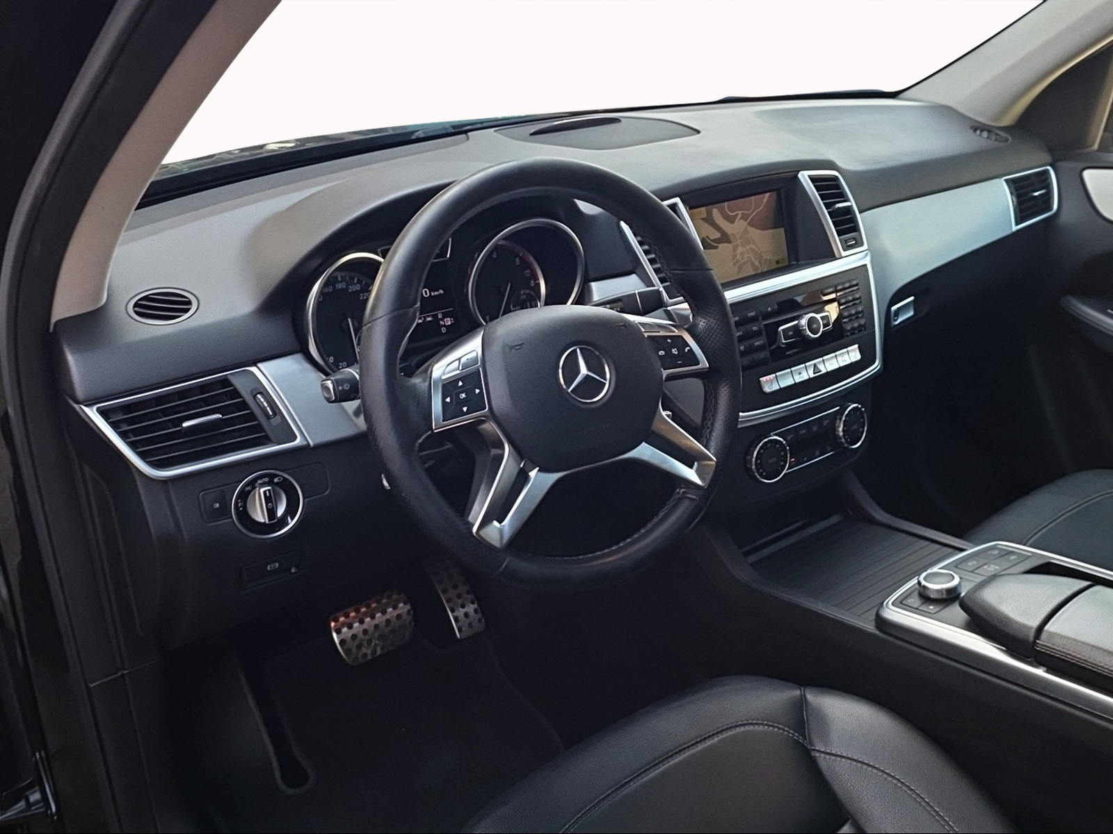 MERCEDES-BENZ ML 350 BlueTEC 4Matic 7G-Tronic-image-12