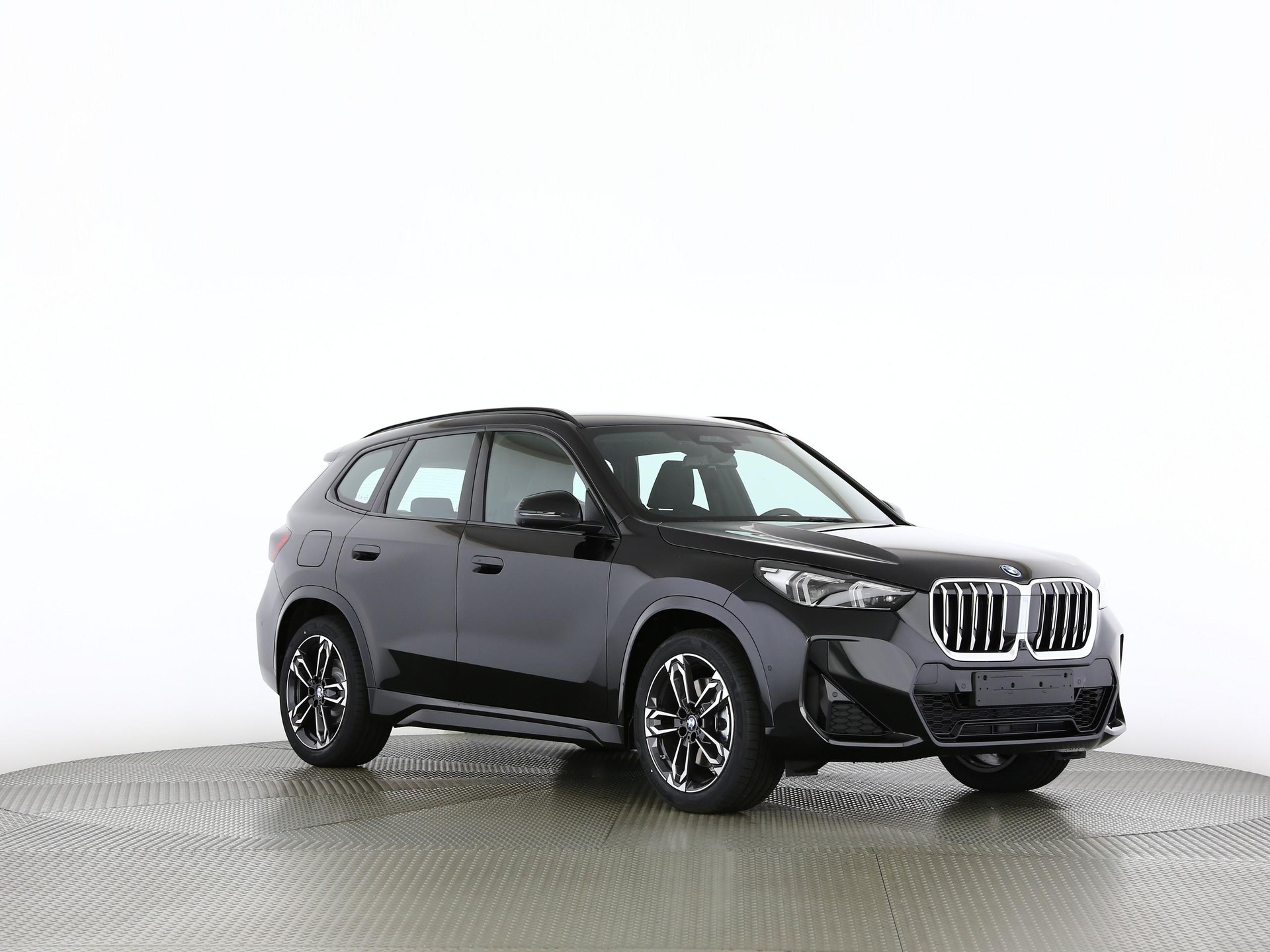 BMW X1 30e xDrive paddles-image-26