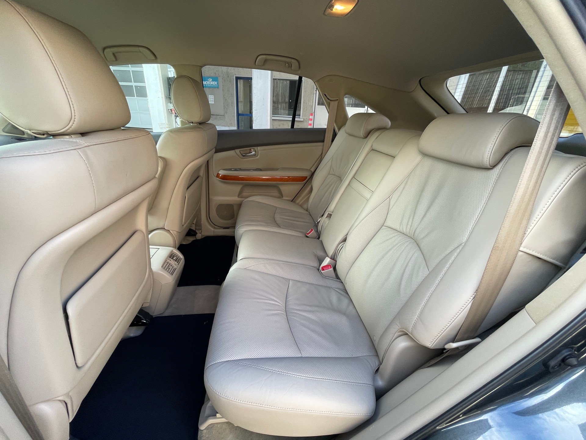 LEXUS RX 300 Edition AWD Automatic-image-17