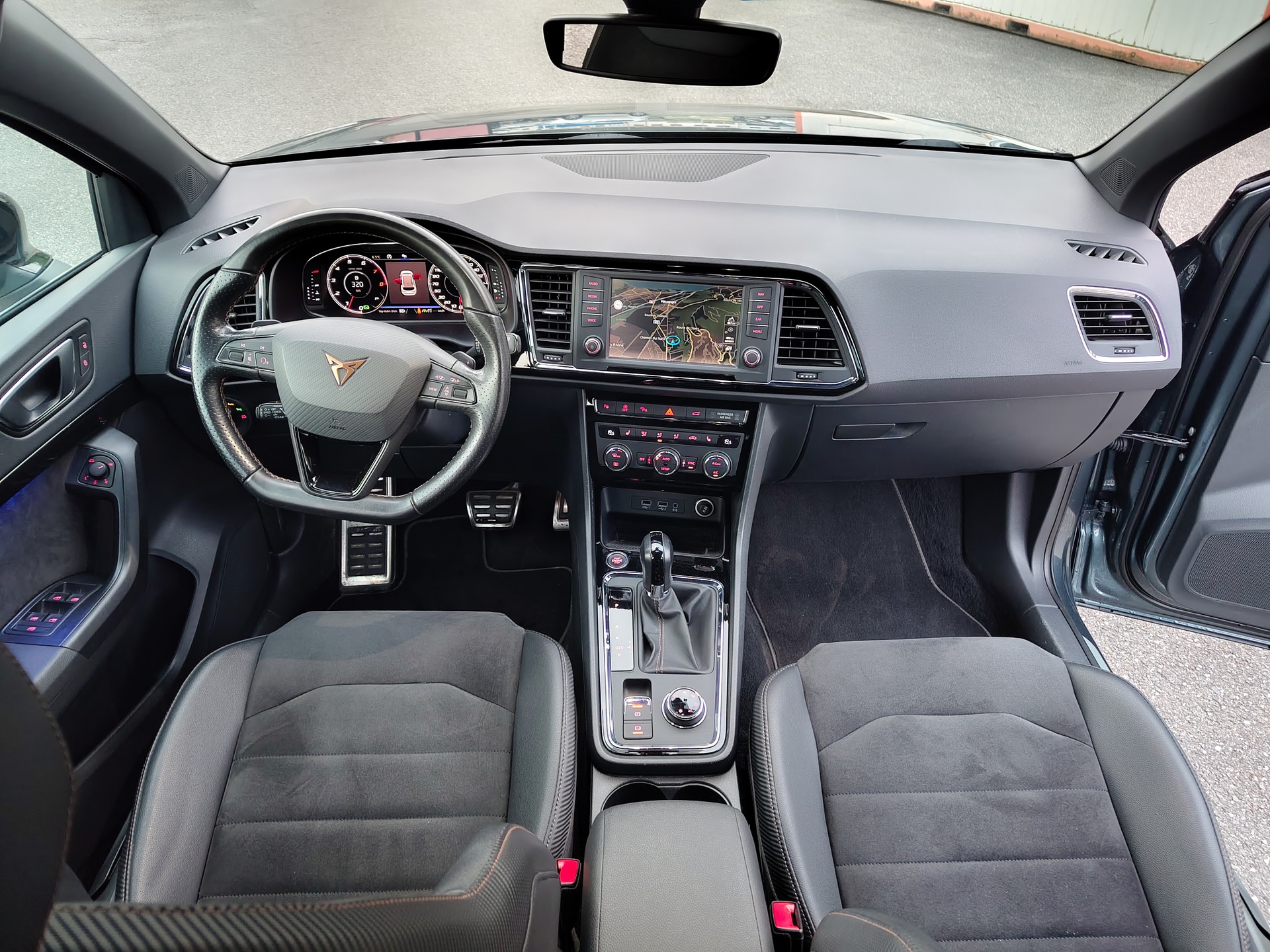 CUPRA Ateca 2.0 TSI Cupra 4Drive DSG-image-10