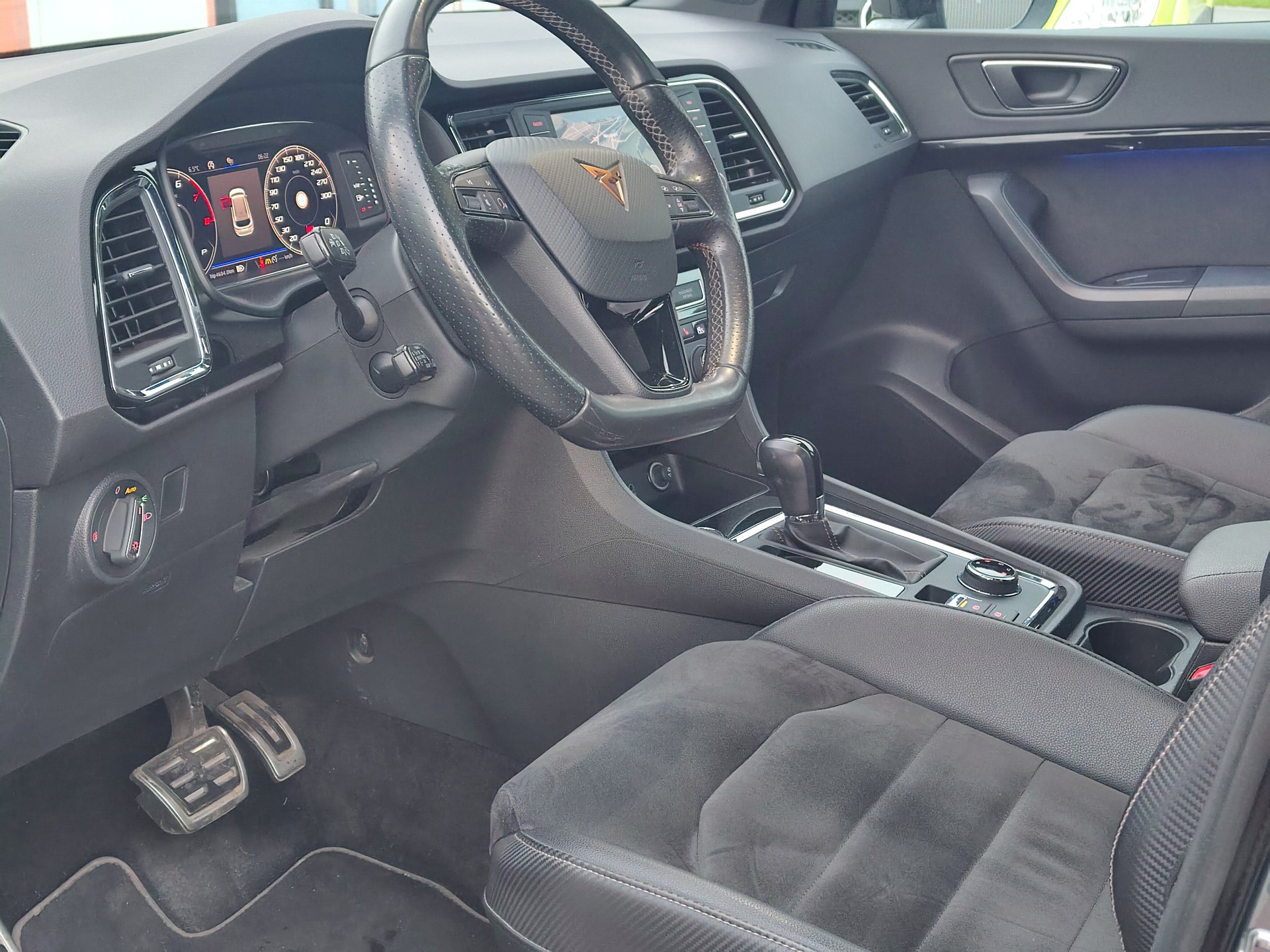 CUPRA Ateca 2.0 TSI Cupra 4Drive DSG-image-4