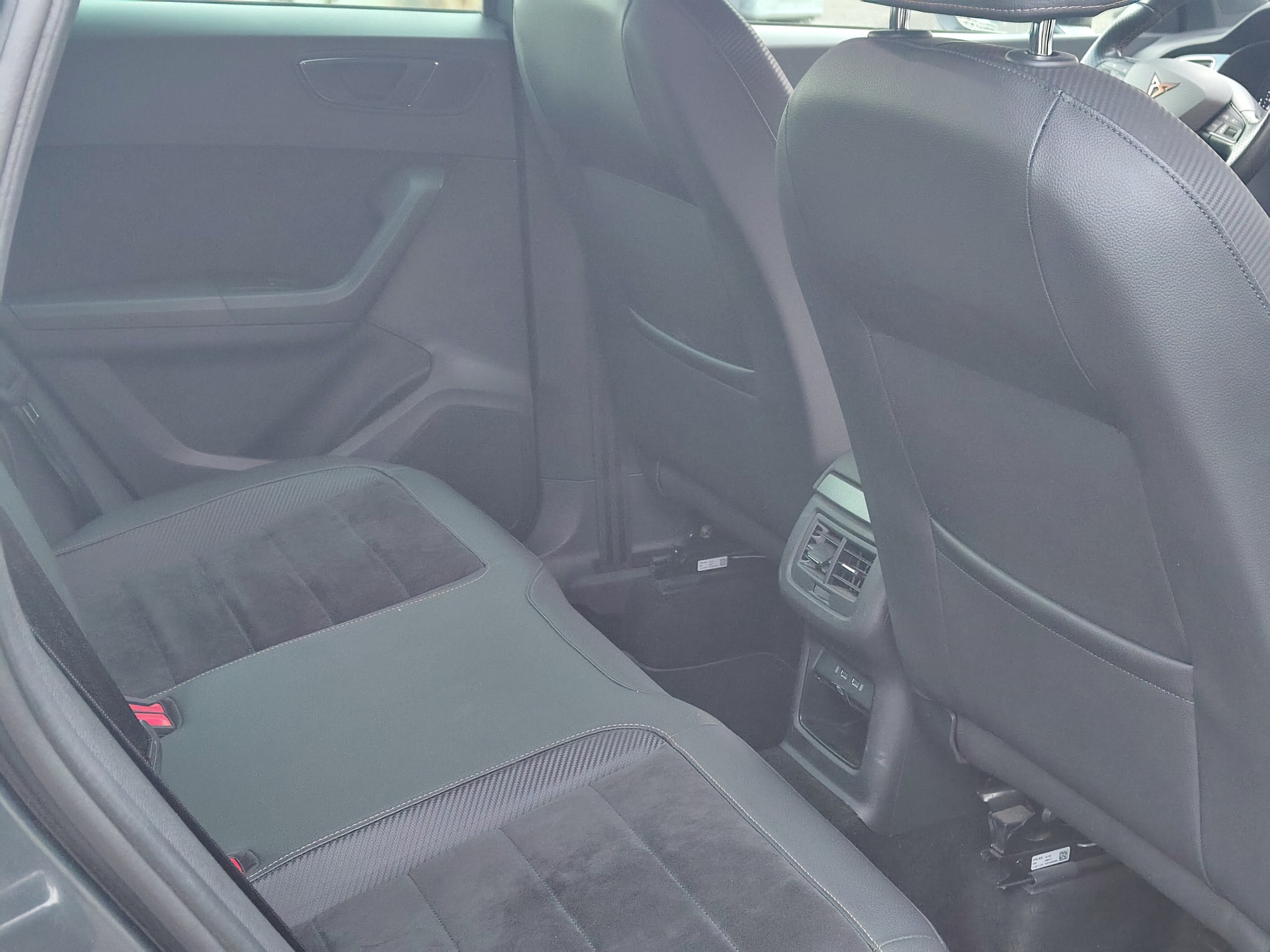 CUPRA Ateca 2.0 TSI Cupra 4Drive DSG-image-9