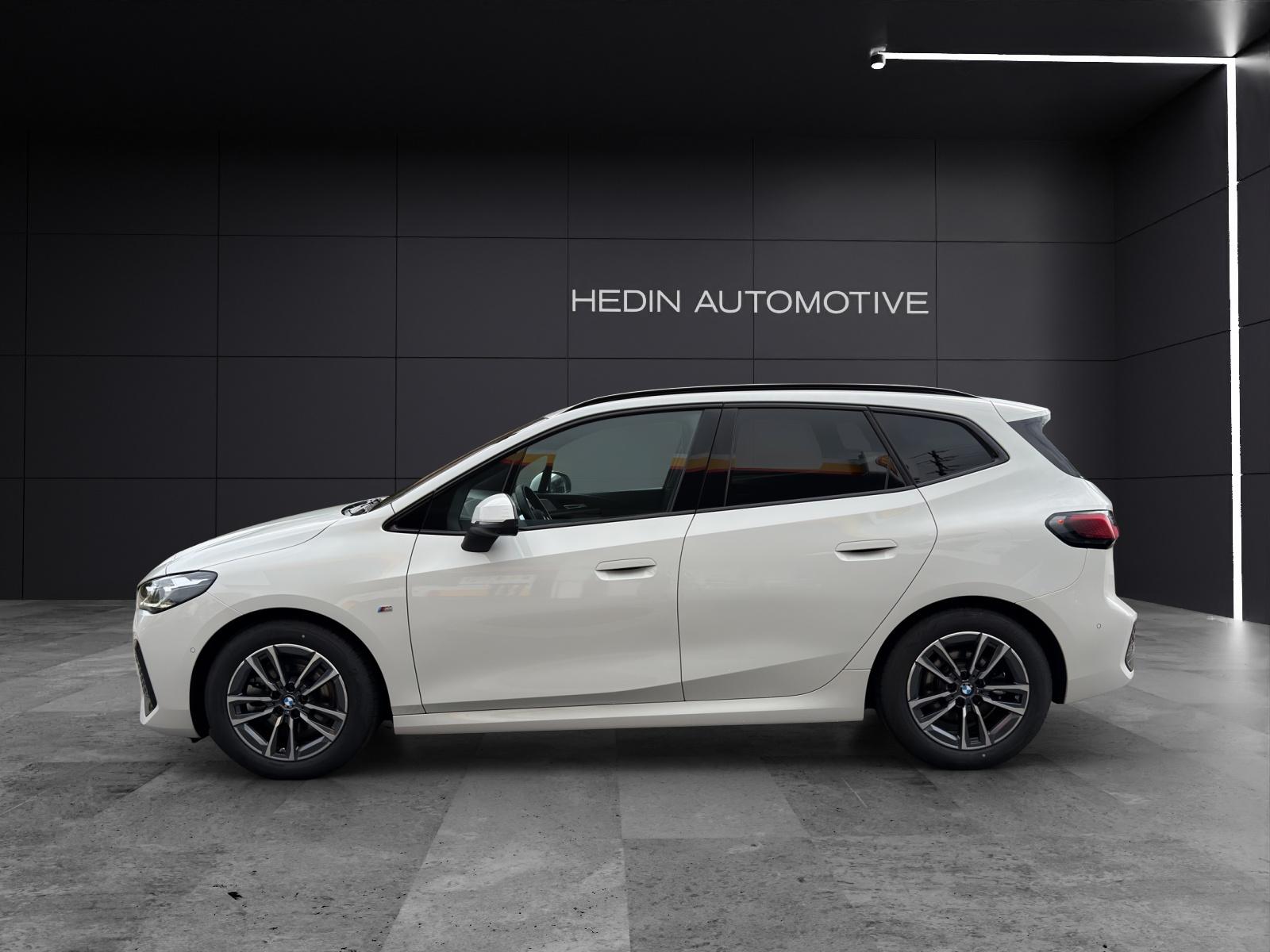 BMW 223d xDrive Active Tourer-showroom-element-3