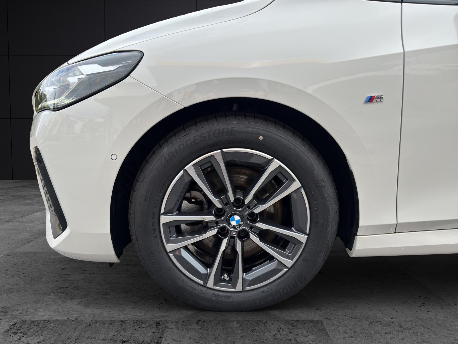 BMW 223d xDrive Active Tourer-image-4