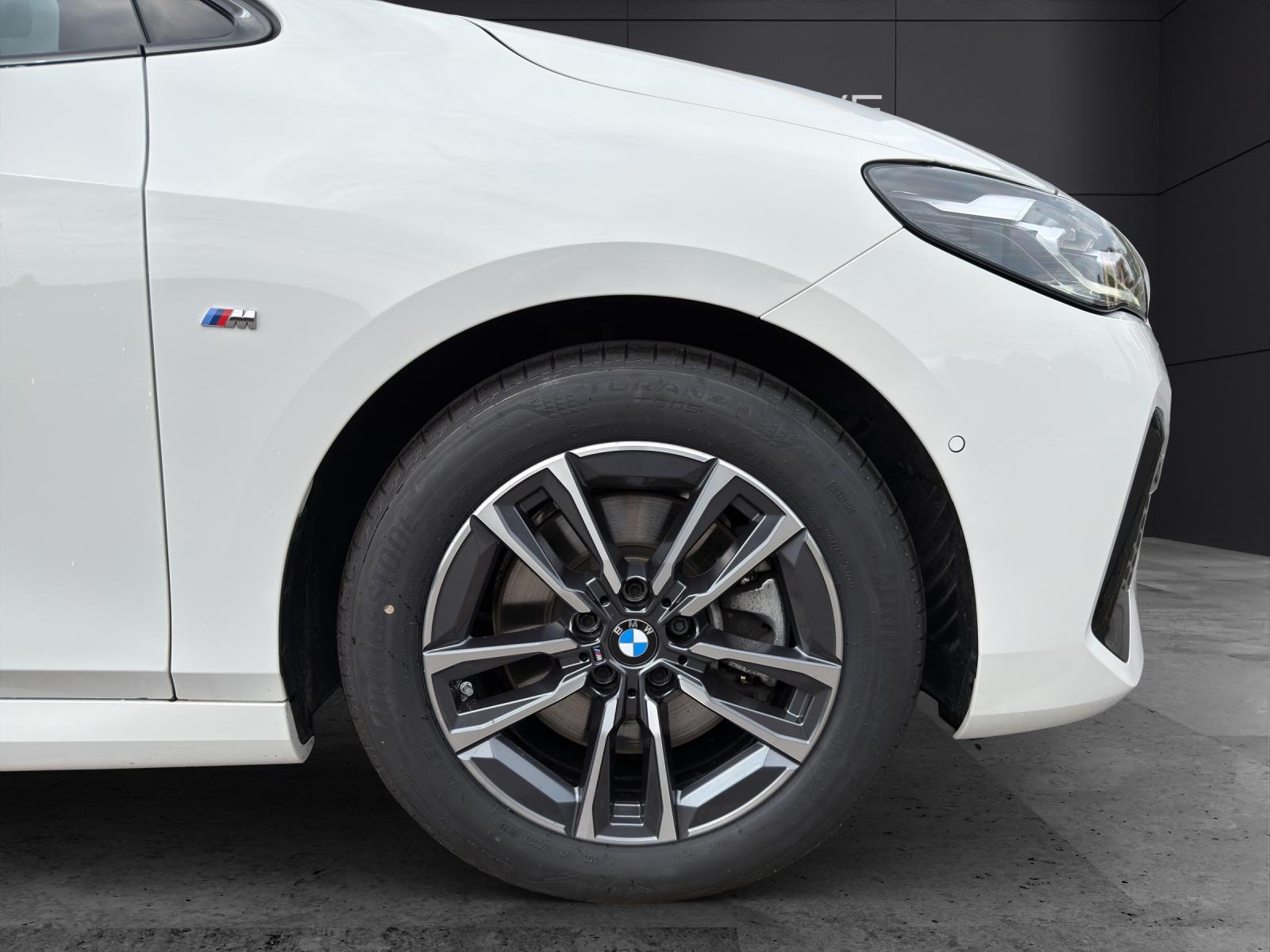 BMW 223d xDrive Active Tourer-image-19