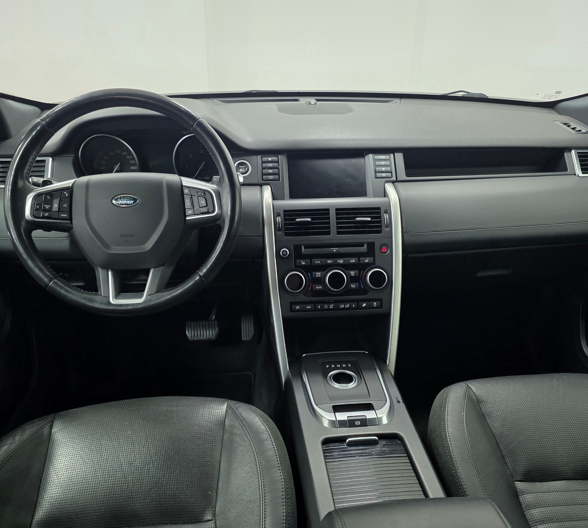 LAND ROVER Discovery Sport 2.0 TD4 HSE Luxury AT9-image-10
