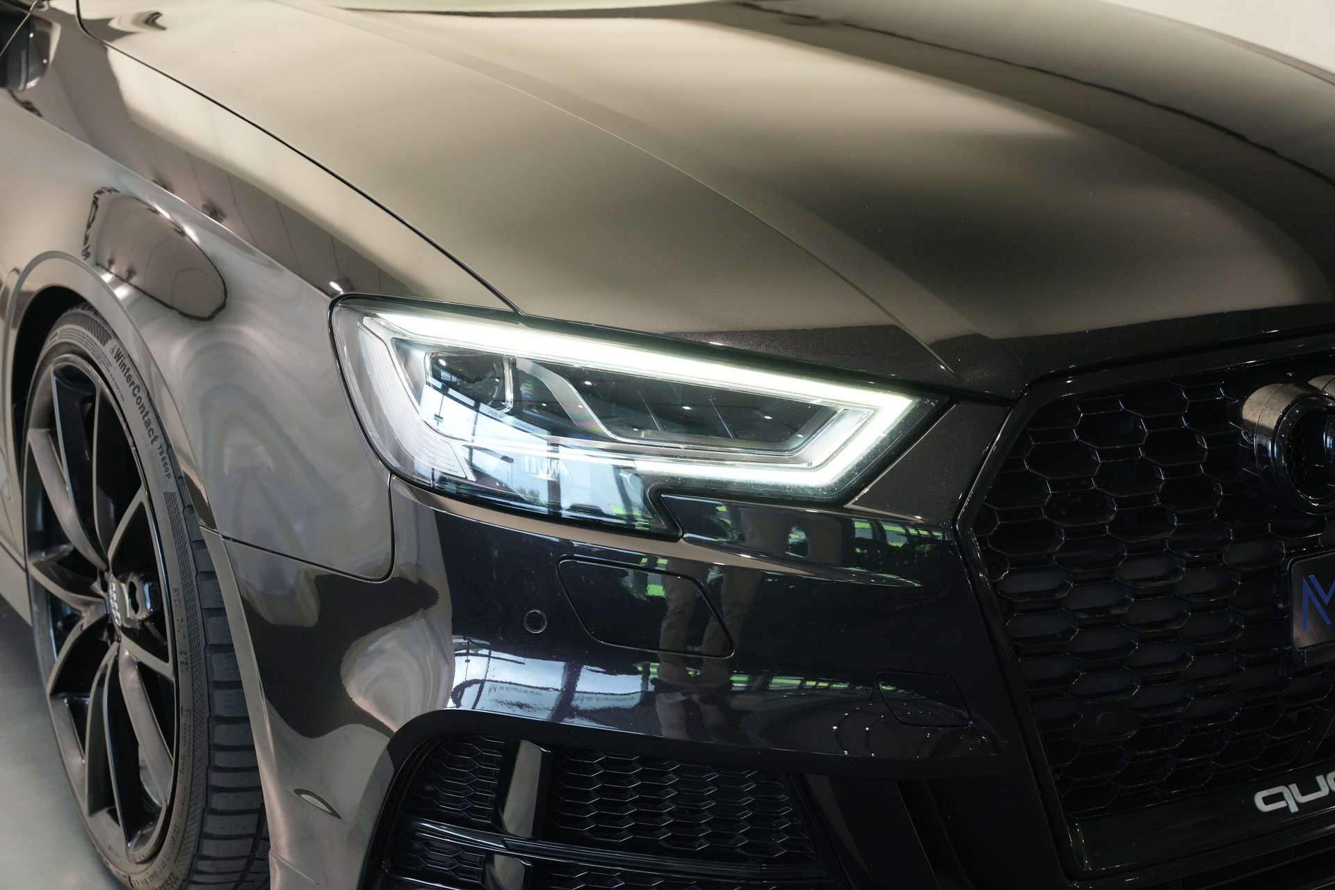 AUDI S3 Limousine 2.0 TFSI quattro S-tronic *Pantherschwarz* *Ego-X Auspuff*-image-40