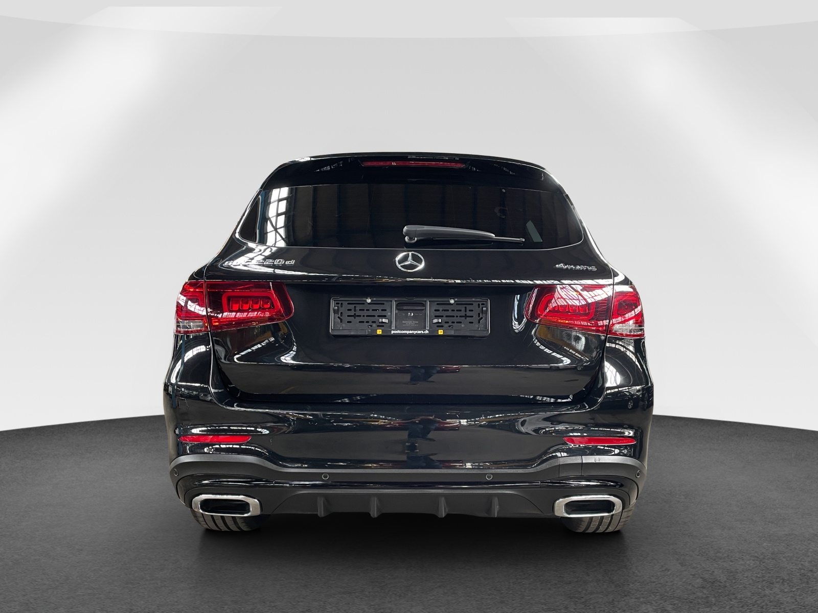 MERCEDES-BENZ GLC 220 d AMG Line 4m-image-4