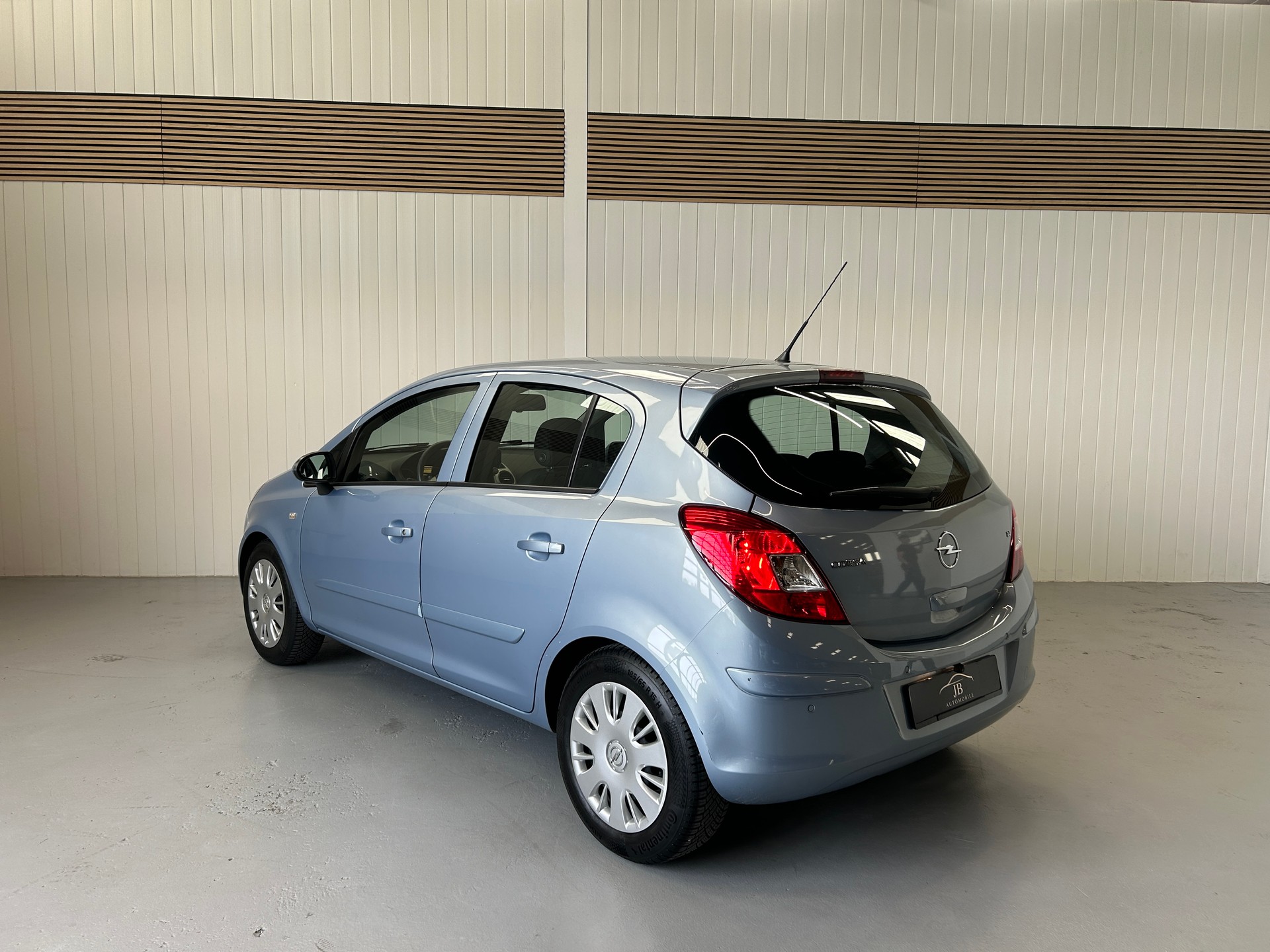OPEL Corsa 1.4 TP Enjoy-showroom-element-2