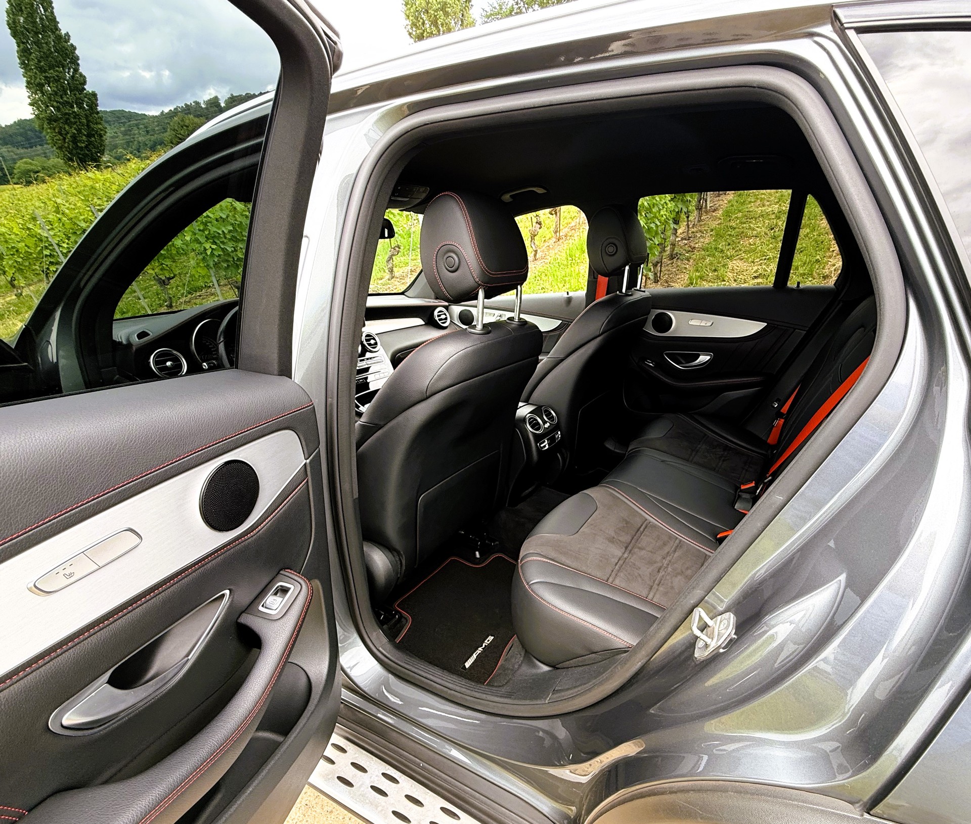 MERCEDES-BENZ GLC 43 AMG 4Matic 9G-Tronic-image-16